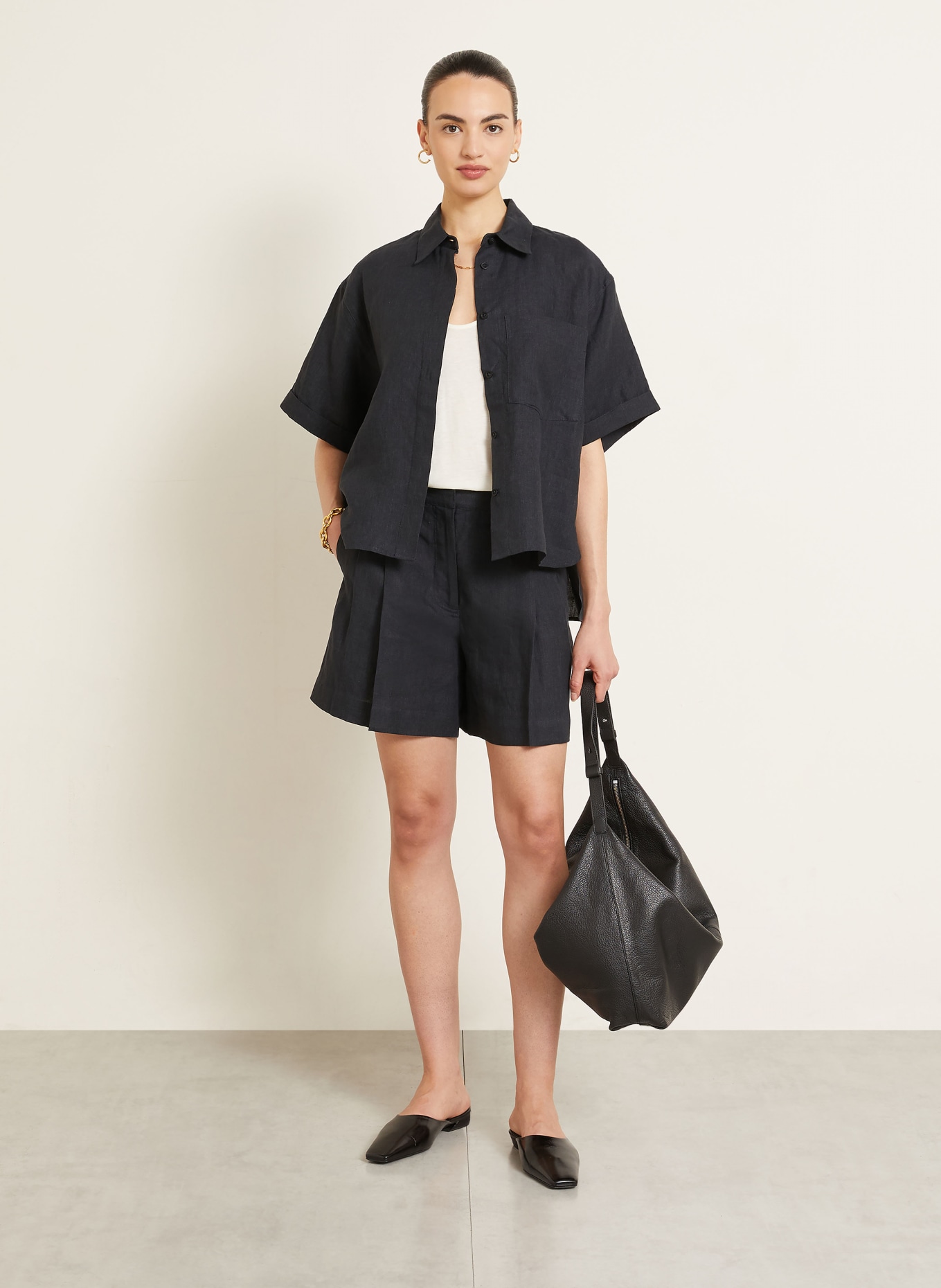 IRIS von ARNIM Leinenshorts SEYCHELL: SCHWARZ