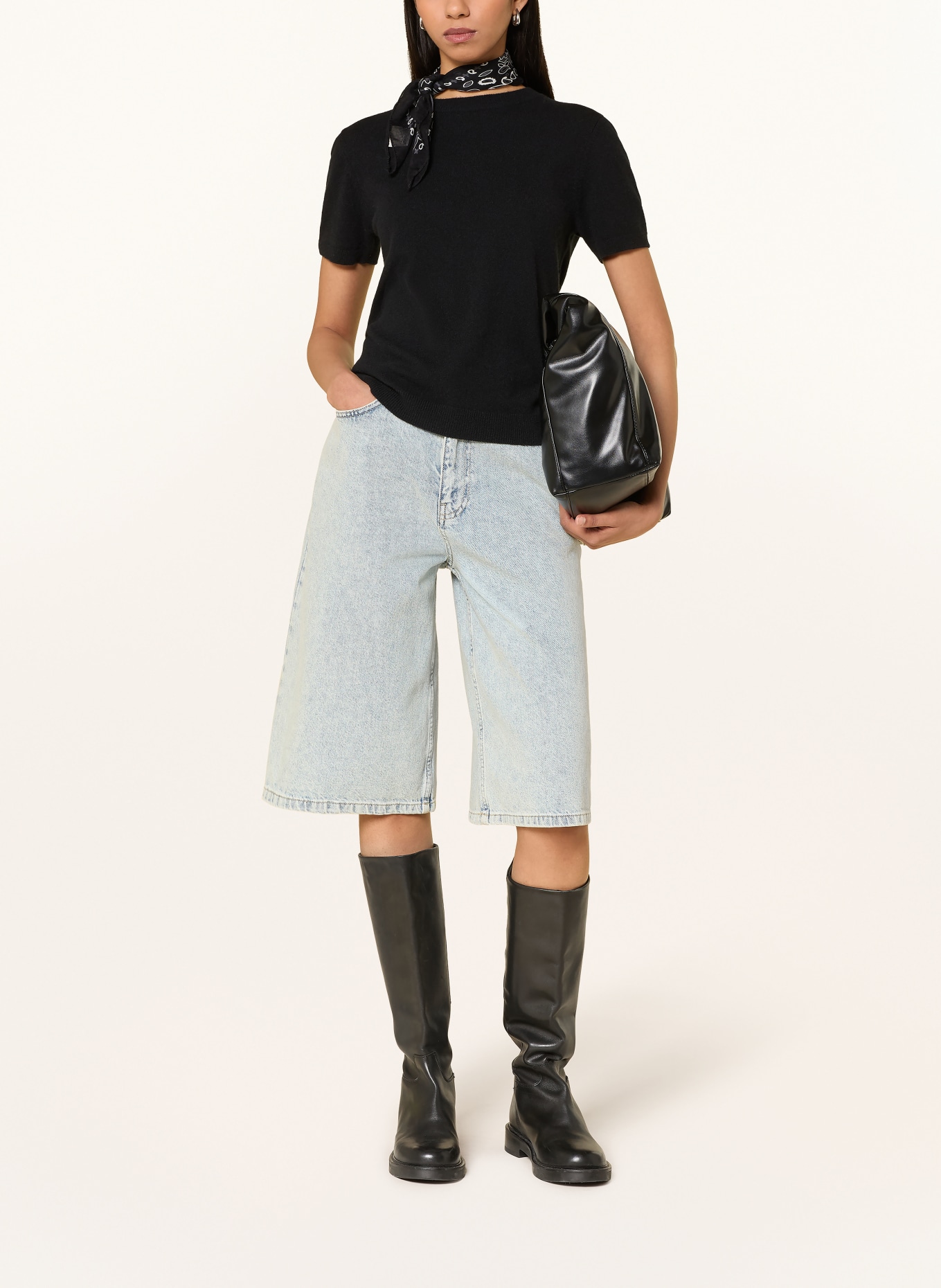 darling harbour Cashmere knit sweater: BLACK