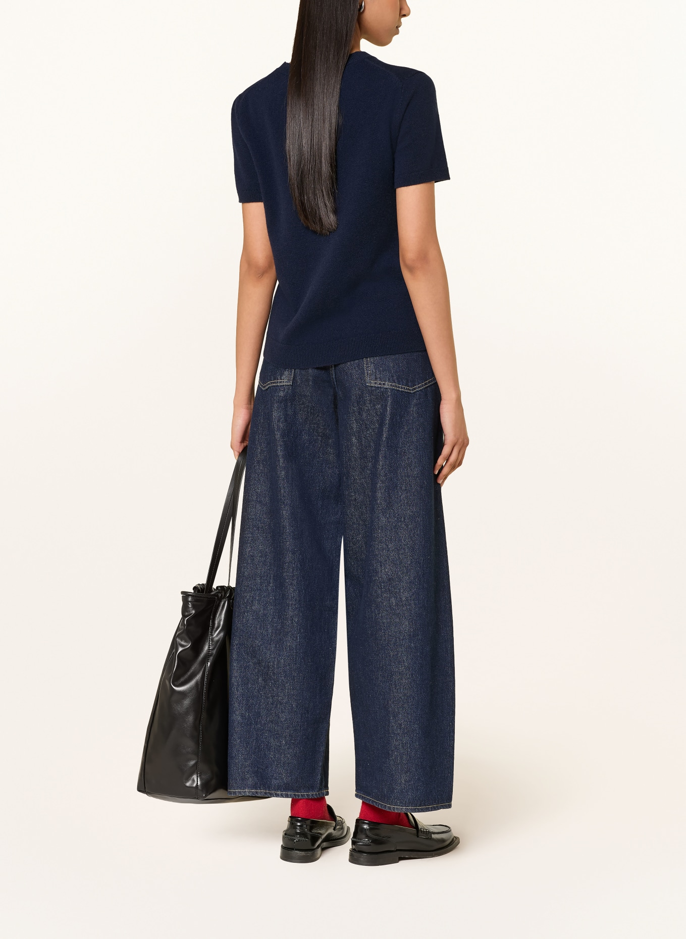 darling harbour Cashmere knit sweater: NAVY