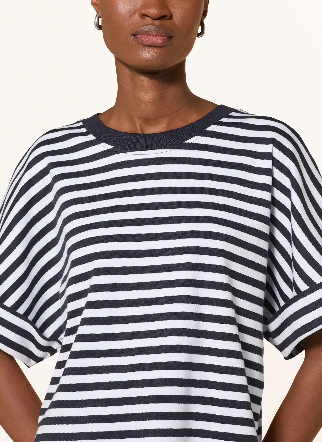 ZAÍDA T-shirt: BLEU FONCÉ / BLANC