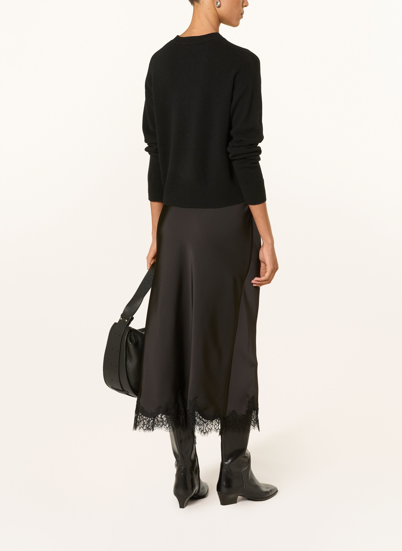 darling harbour Cashmere sweater: BLACK