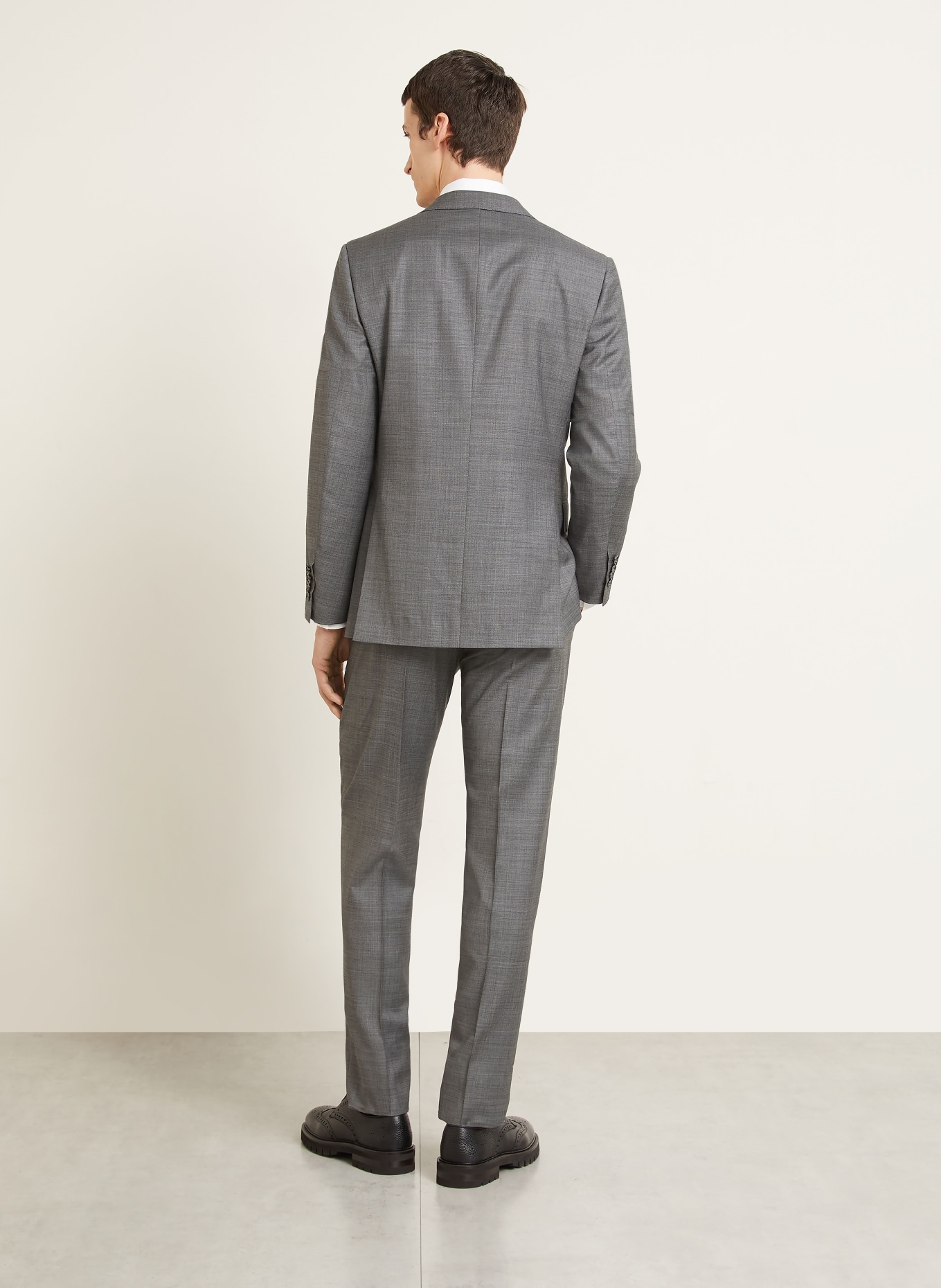 Brioni Garnitur TREVI o kroju slim fit: SZARY