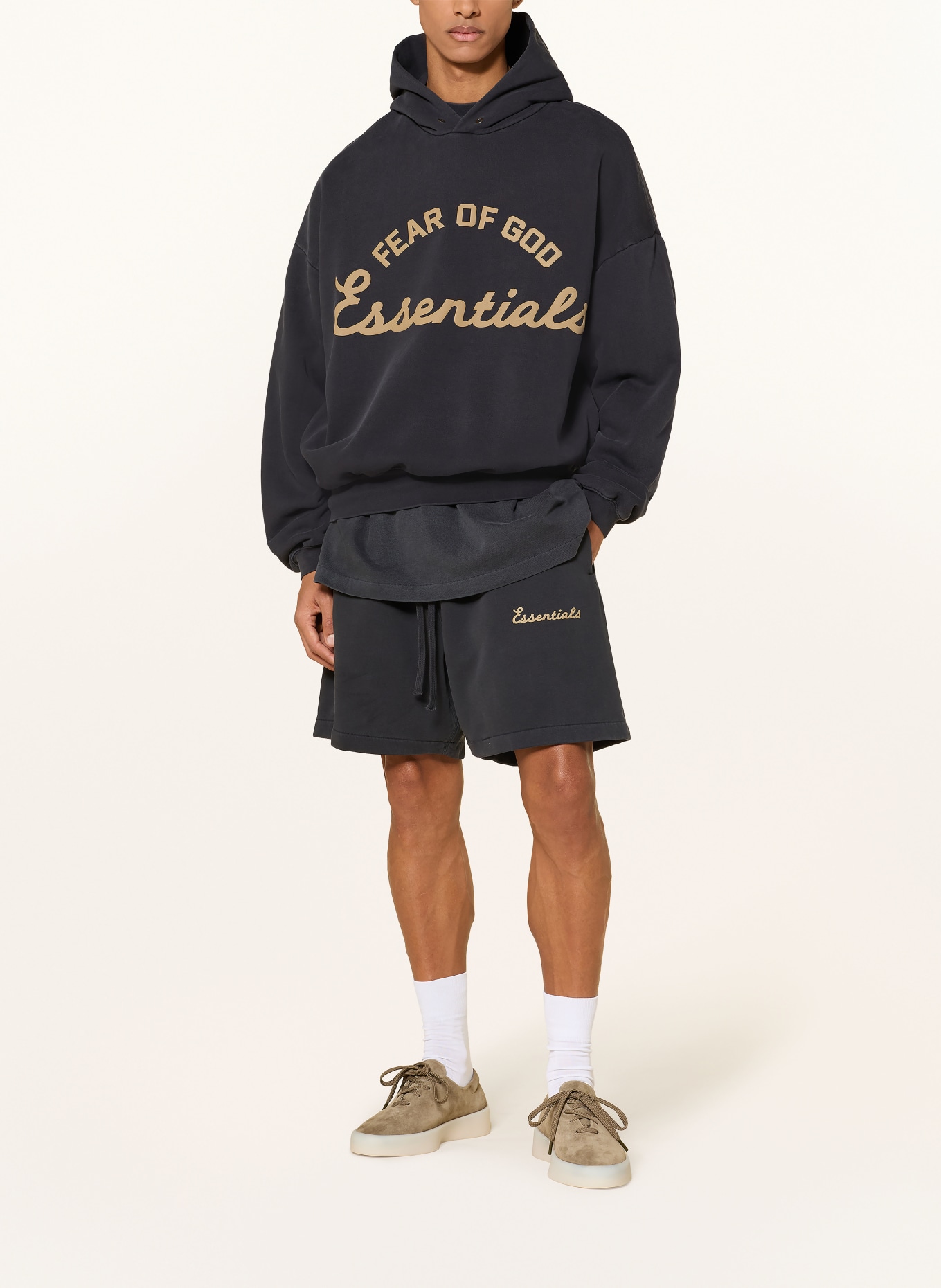 ESSENTIALS - FEAR OF GOD Oversized-Hoodie: SCHWARZ / BEIGE