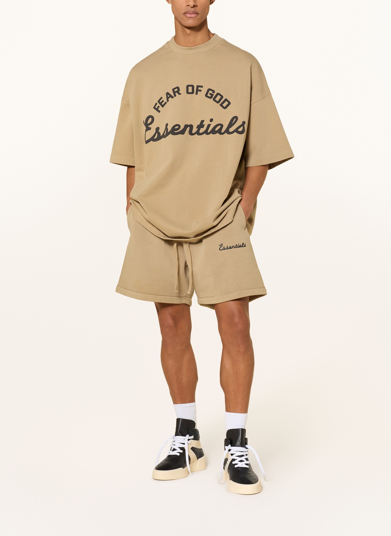 ESSENTIALS - FEAR OF GOD Oversized-Shirt: BEIGE / SCHWARZ