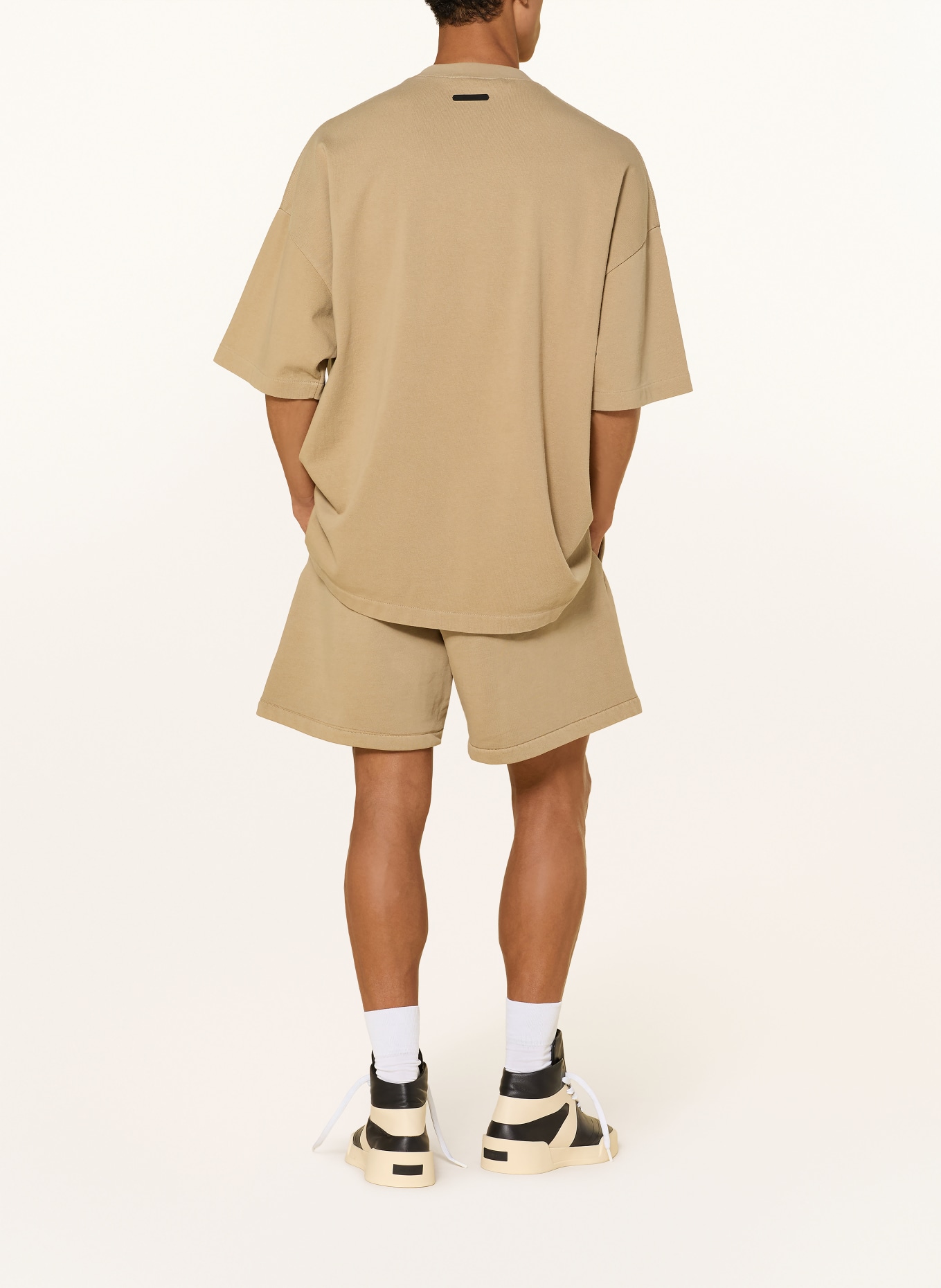 ESSENTIALS - FEAR OF GOD Oversized-Shirt: BEIGE / SCHWARZ