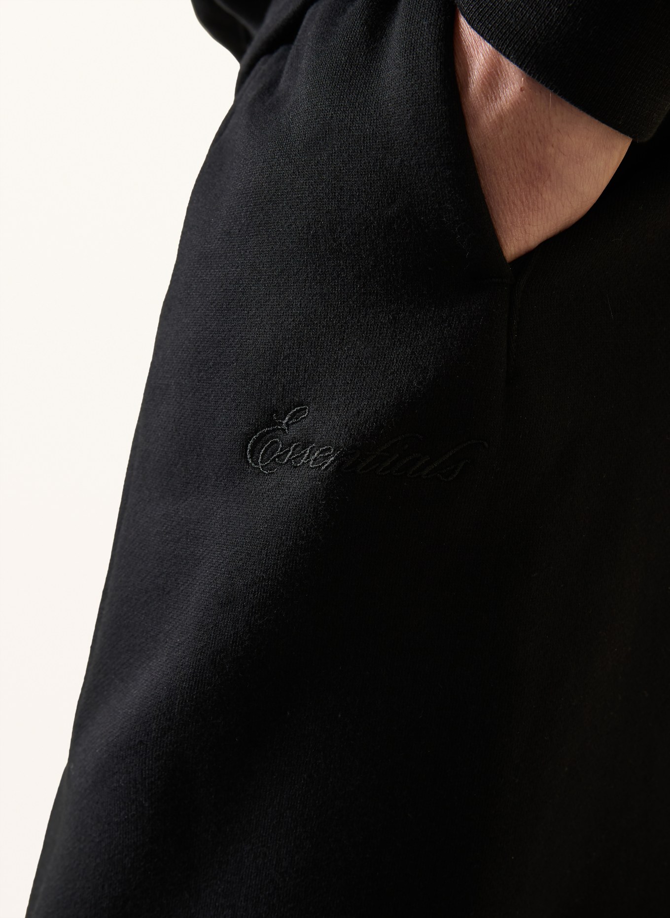 ESSENTIALS - FEAR OF GOD Sweatpants: SCHWARZ