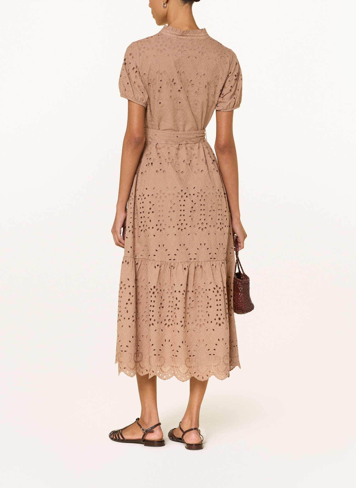 MORE & MORE Jurk van kant met gaatjes en ruches: LICHTBRUIN