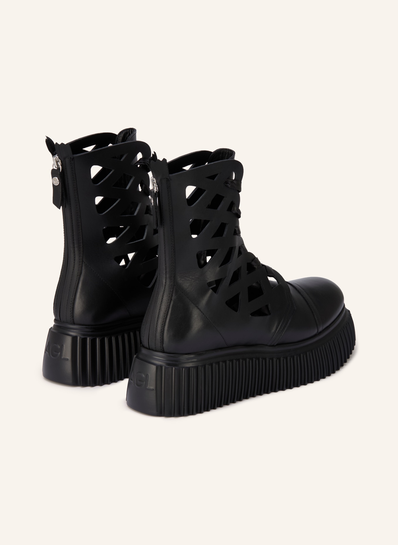 AGL Schnürboots VIGGY mit Cut-outs: SCHWARZ / SILBER