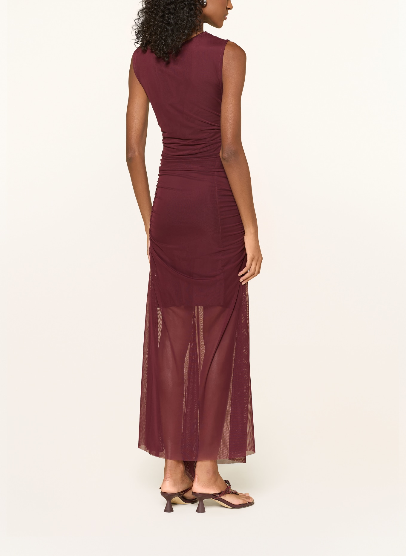 GESTUZ Mesh-jurk GZMENNY: DONKERROOD