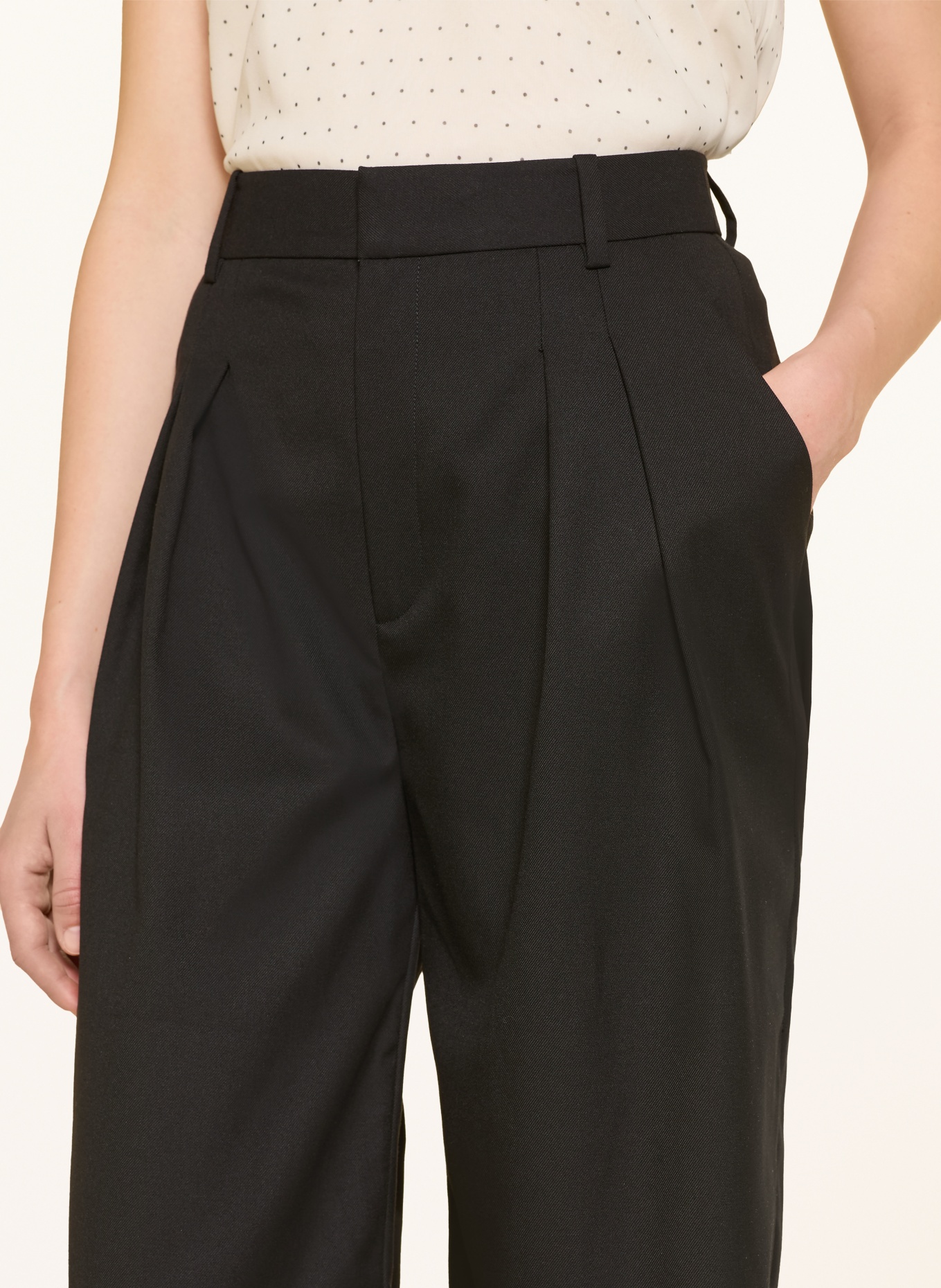 GESTUZ Bermudy GZPAULA: ČERNÁ