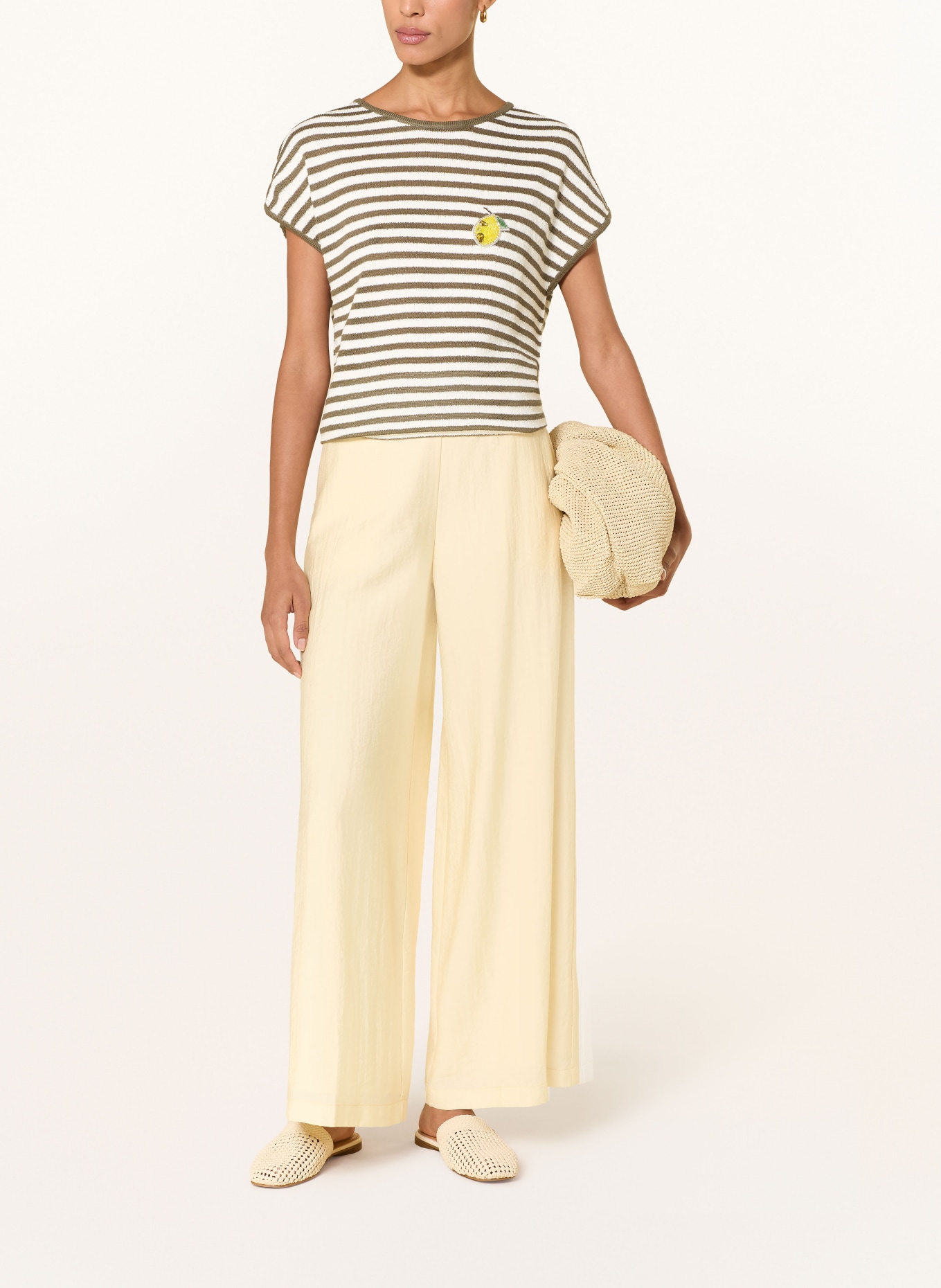 CARTOON Knit shirt: KHAKI / CREAM