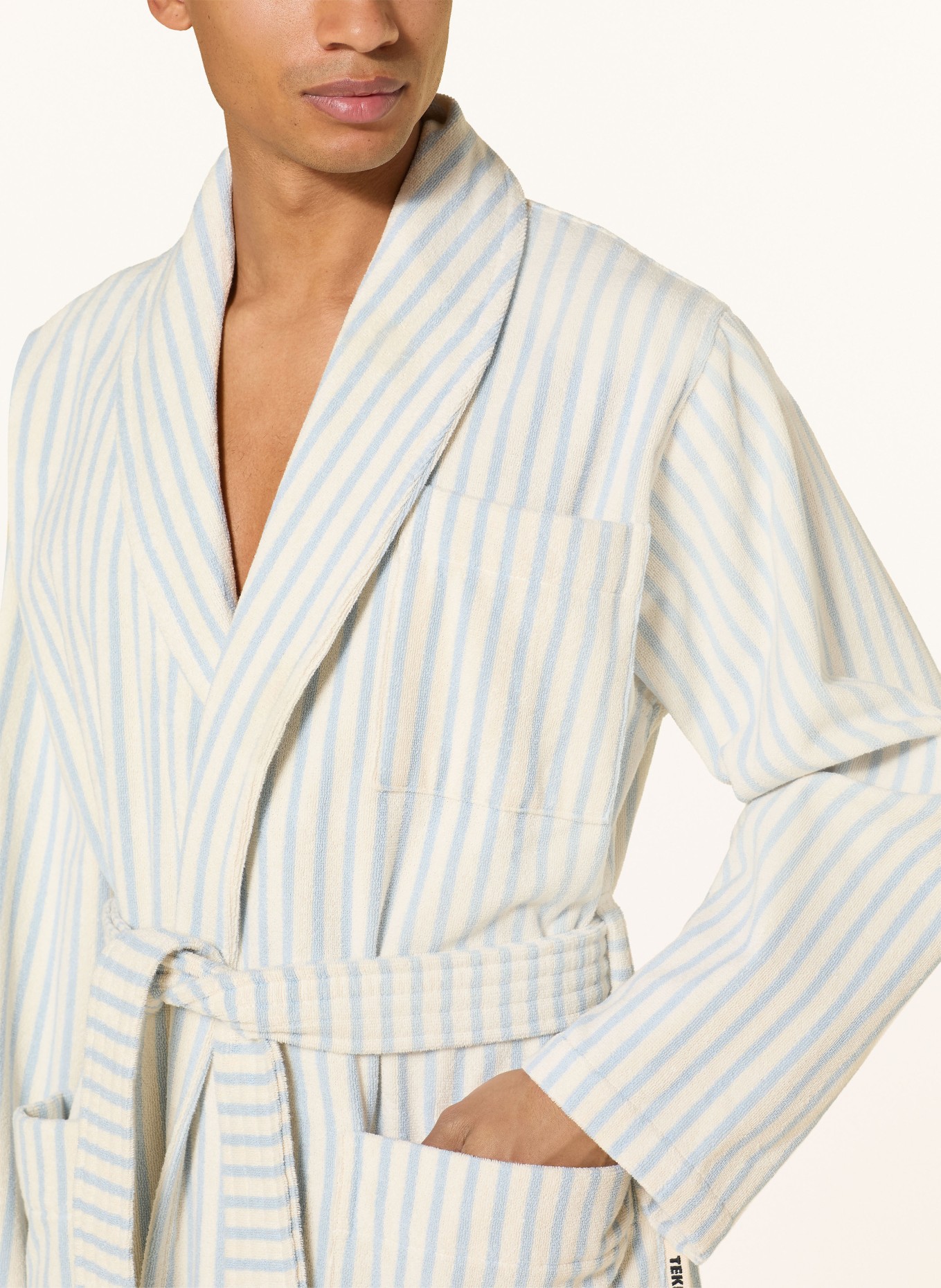 TEKLA Unisex-Bademantel: HELLBLAU / ECRU