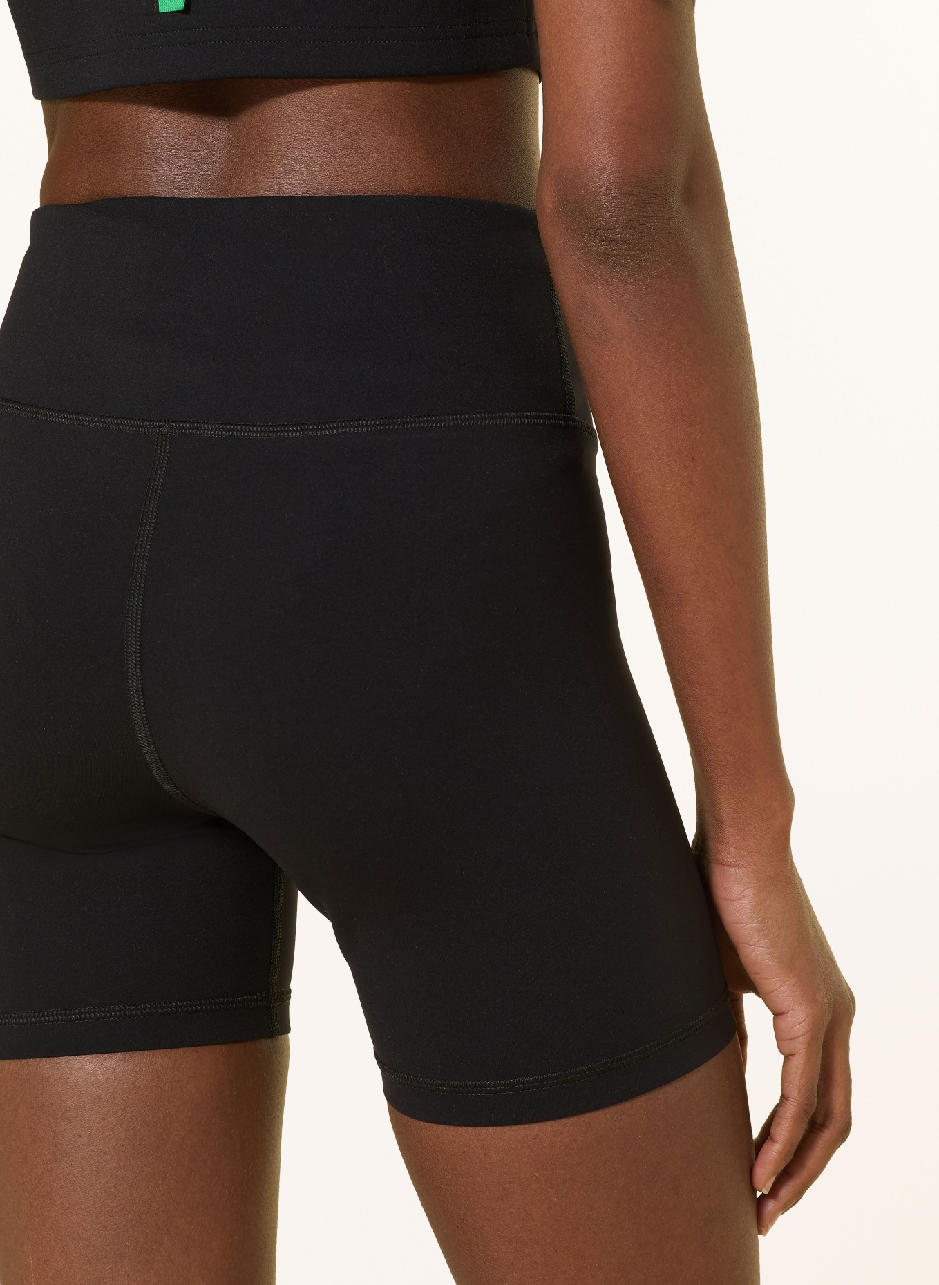 District Vision Hardlooptights INTERLOCK: ZWART