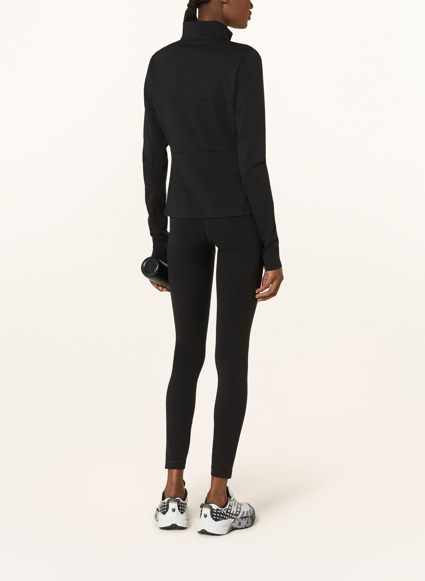 District Vision Trainingsjacke INTERLOCK: SCHWARZ