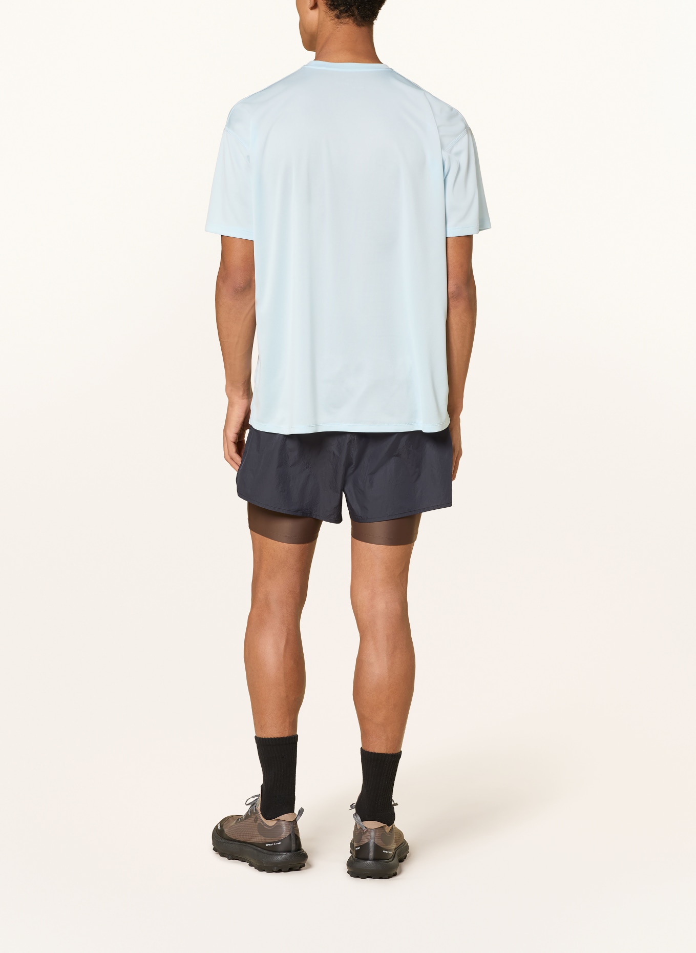 District Vision Běžecké šortky 2 v 1: ČERNÁ / HNĚDÁ / ZELENÁ