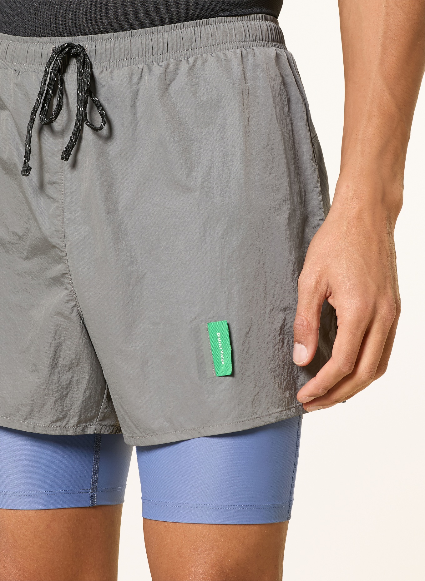 District Vision Běžecké šortky 2 v 1: ŠEDÁ / ZELENÁ / MODRÁ