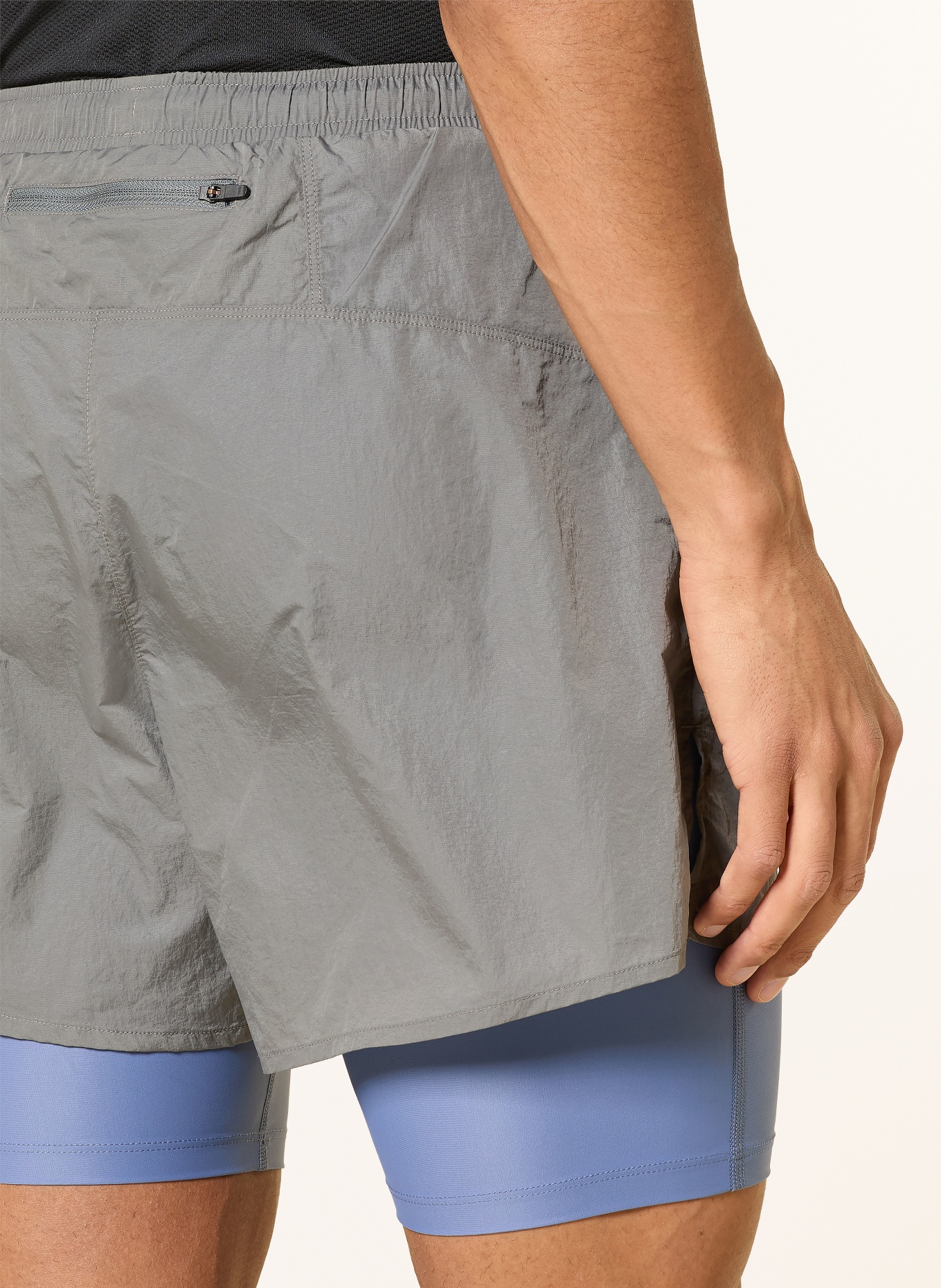 District Vision Běžecké šortky 2 v 1: ŠEDÁ / ZELENÁ / MODRÁ