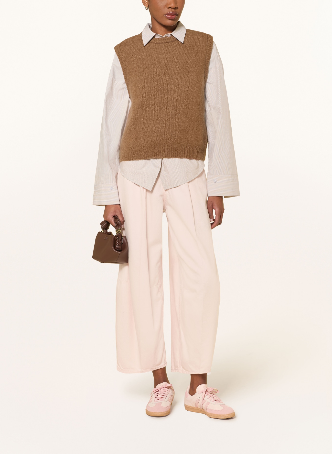 American Vintage Bezrukávový svetr VITOW s alpakou: HNĚDÁ