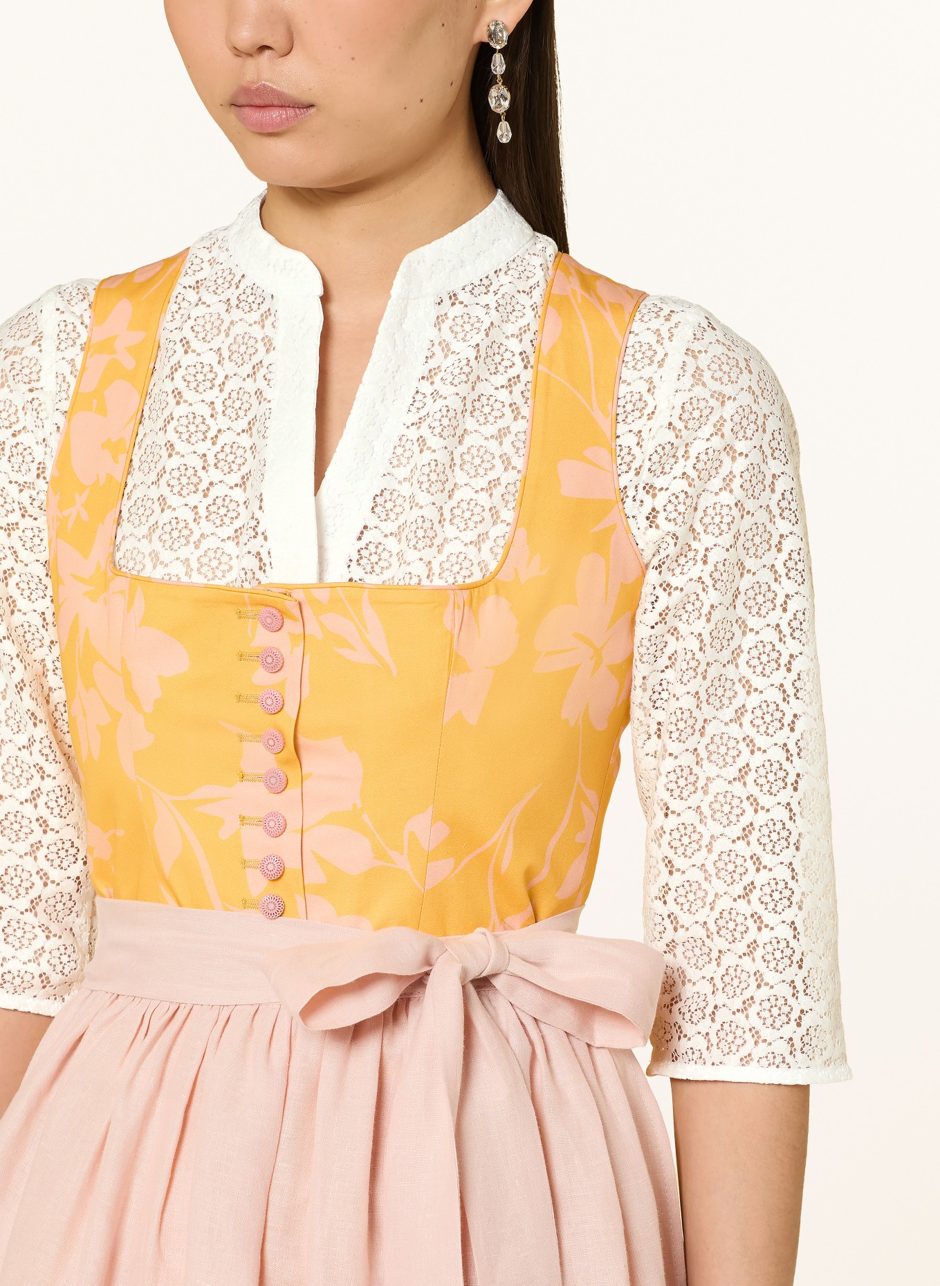 ALISSA BY KINGA MATHE Dirndlbluse SURI aus Spitze mit 3/4-Arm: CREME