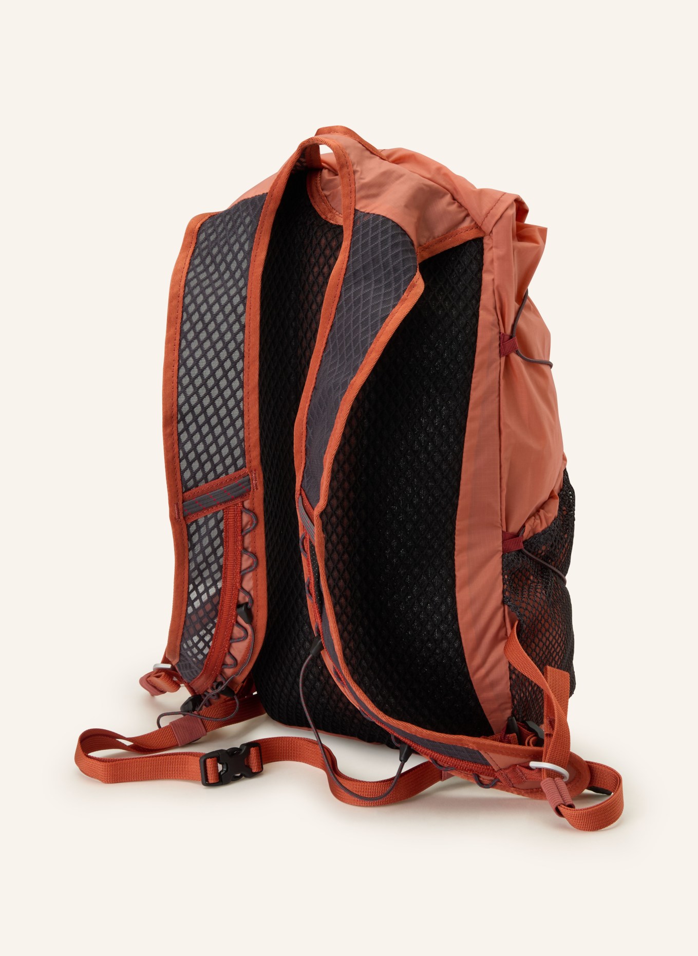 Klättermusen TJALVE 2.0 Backpack, 10 L: SALMON / BLACK