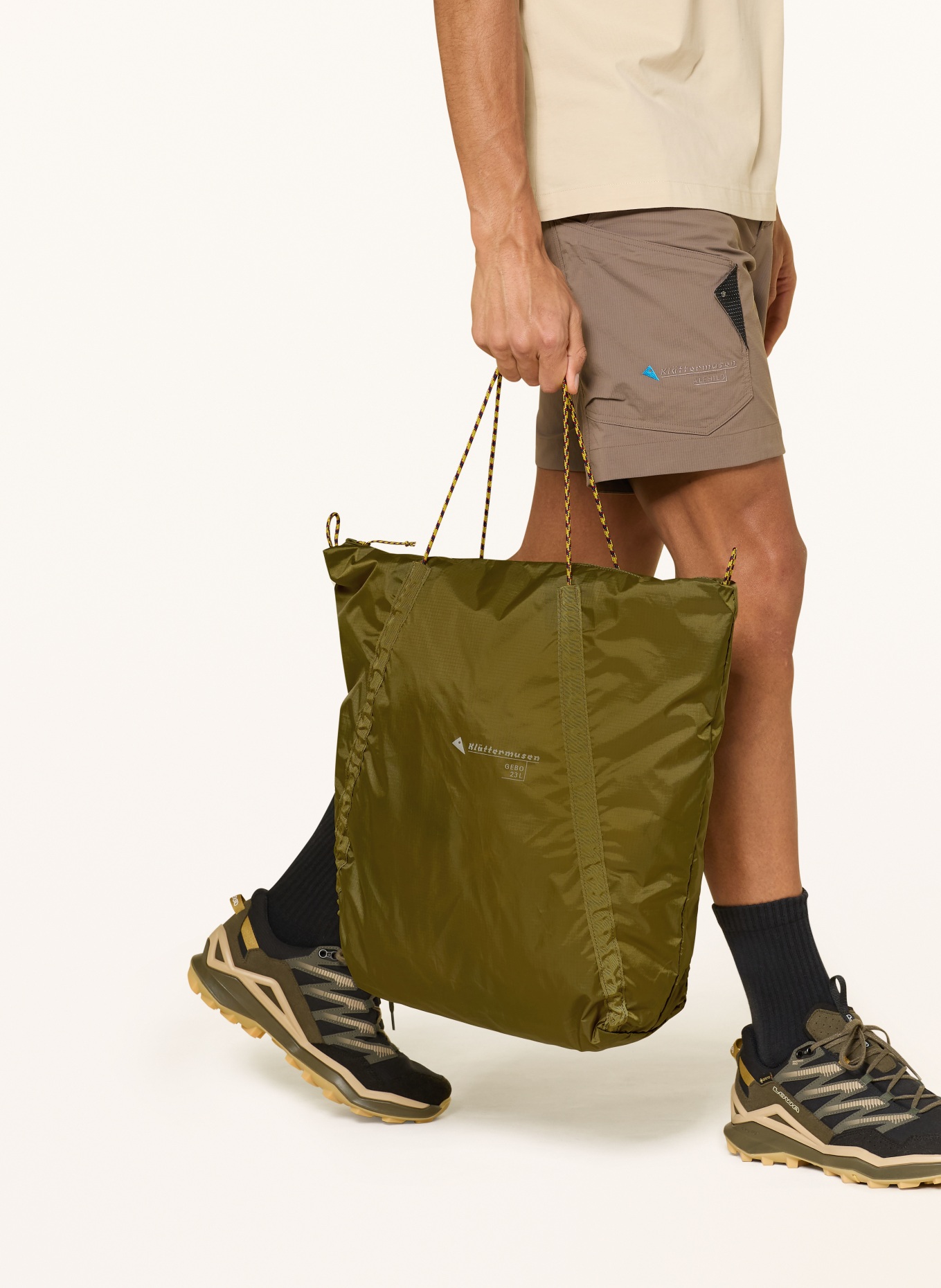 Klättermusen Umhängetasche GEBO 23 l: OLIV