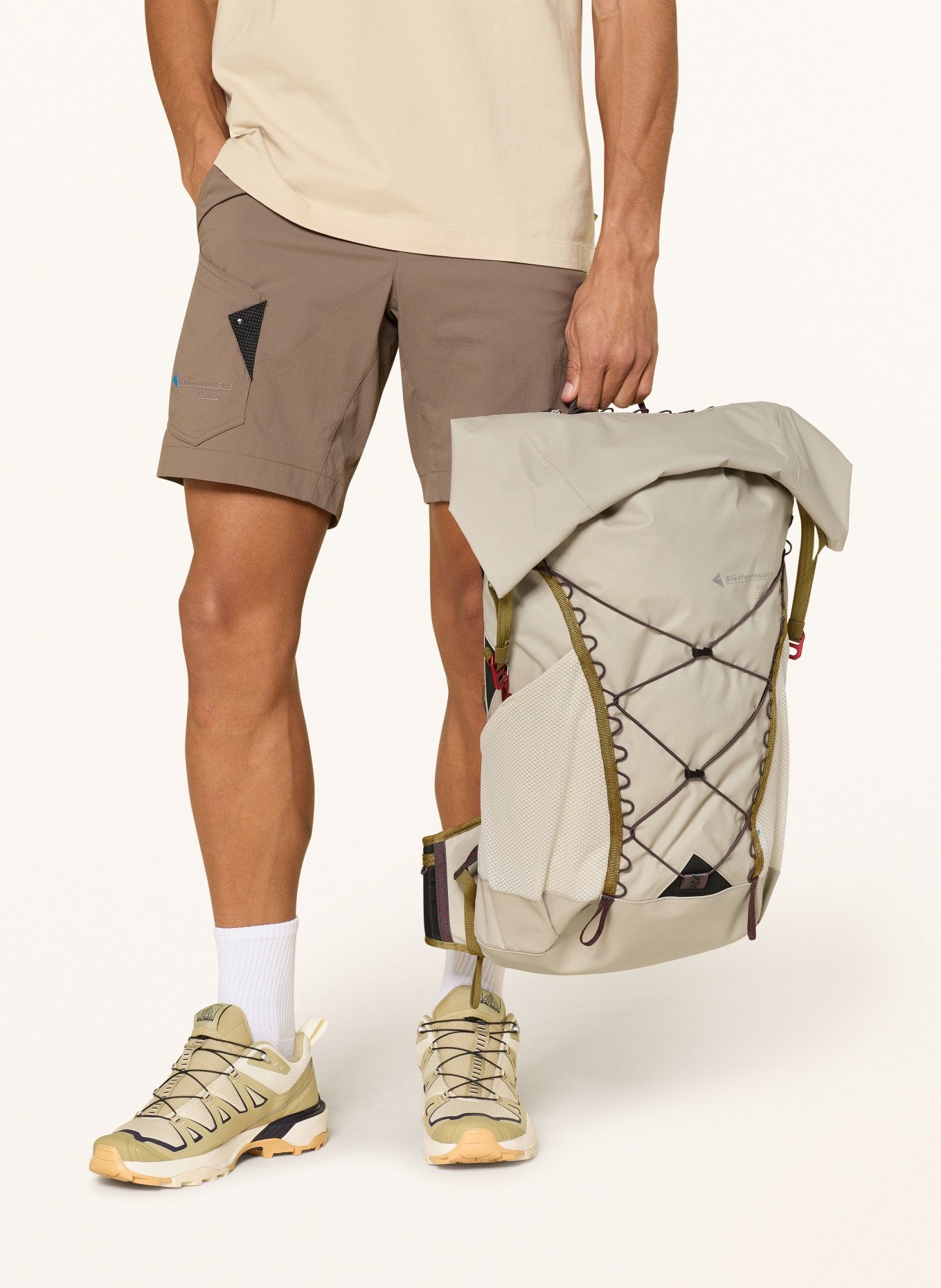 Klättermusen Rucksack VIDE 30 l: ECRU / DUNKELGRAU / OLIV