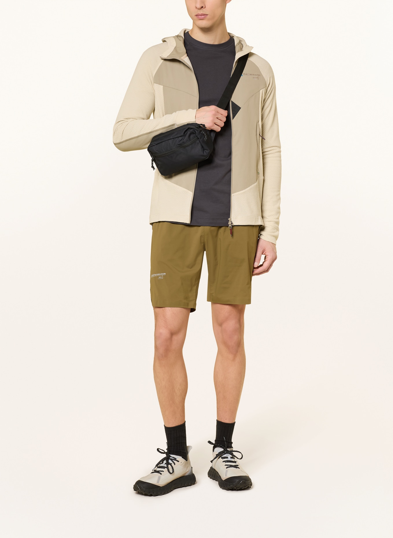 Klättermusen Střední vrstva – bunda HUGIN: BÉŽOVÁ / KRÉMOVÁ