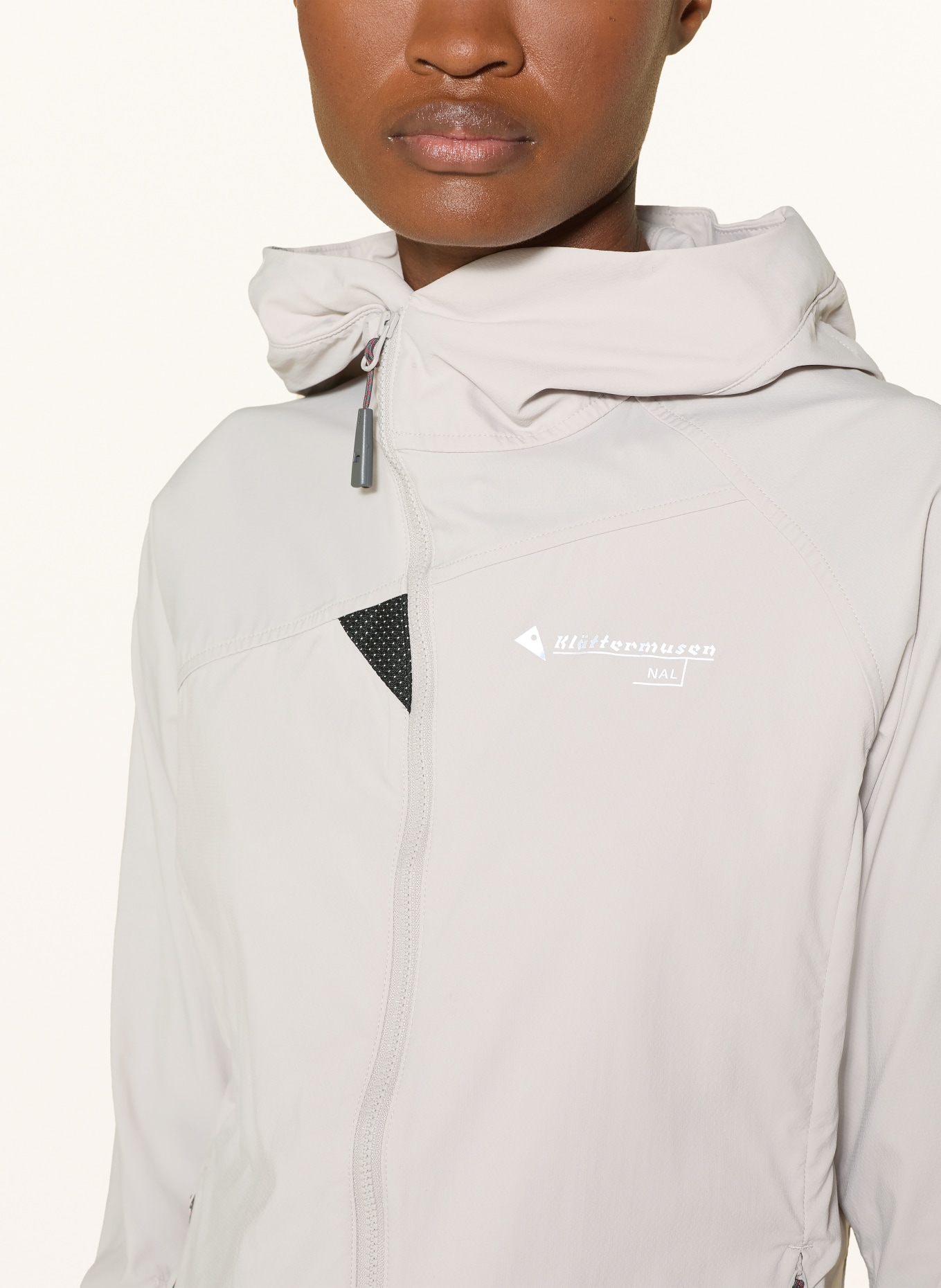 Klättermusen Funktionsjacke NAL: HELLGRAU