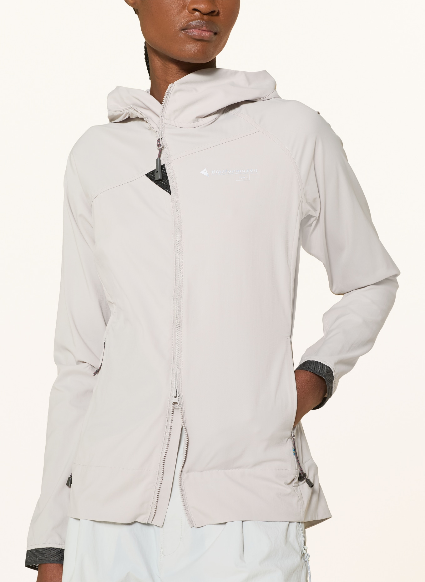 Klättermusen Funktionsjacke NAL: HELLGRAU