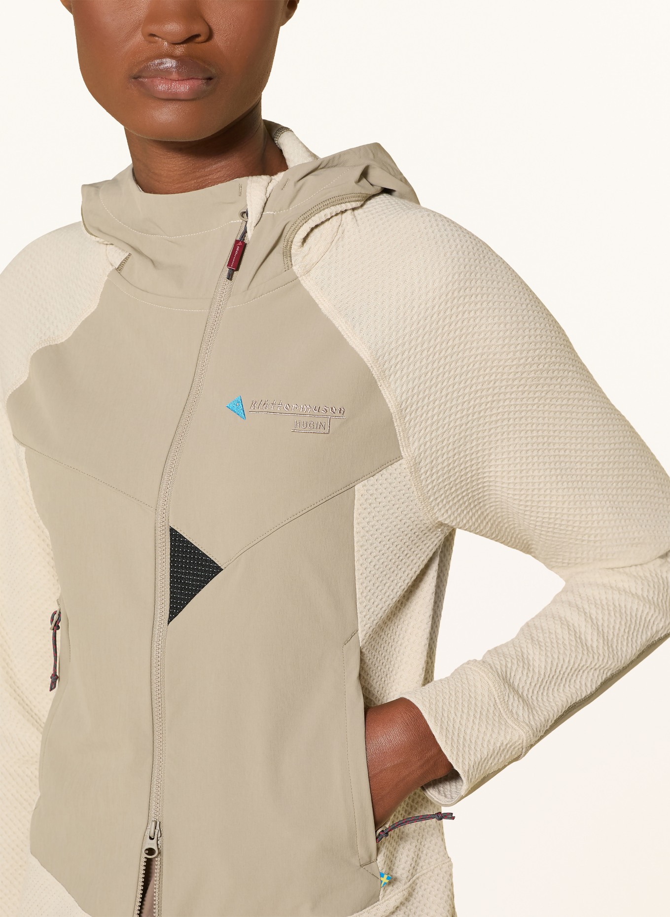 Klättermusen HUGIN Mid-Layer Jacket: BEIGE / KHAKI
