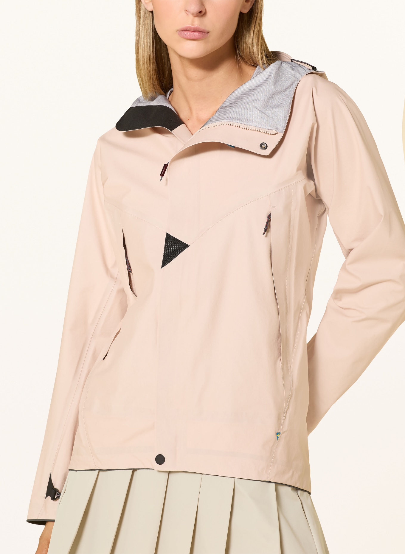 Klättermusen Veste hardshell ASYNJA: ROSÉ