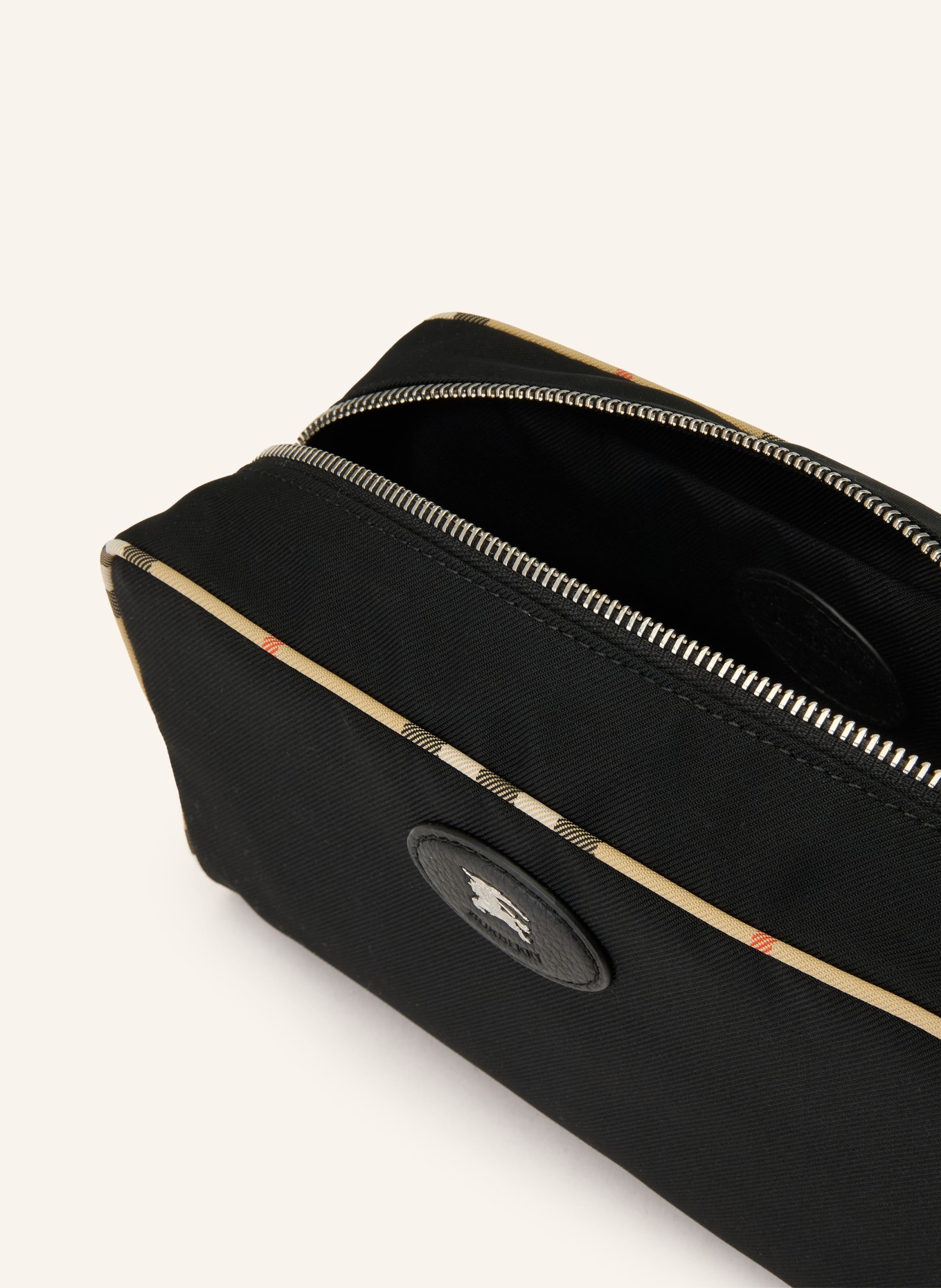 BURBERRY Kulturtasche MEDIUM: SCHWARZ