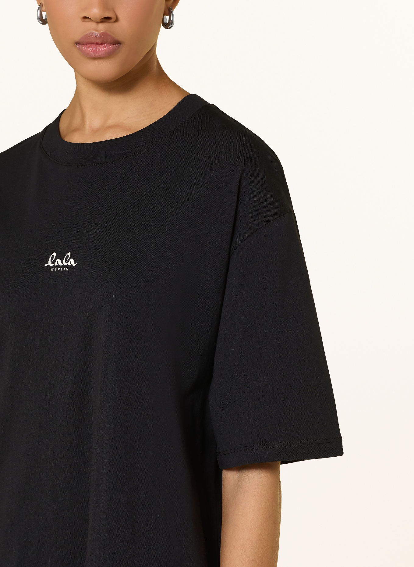 Lala Berlin Jerseyové šaty TIA: ČERNÁ