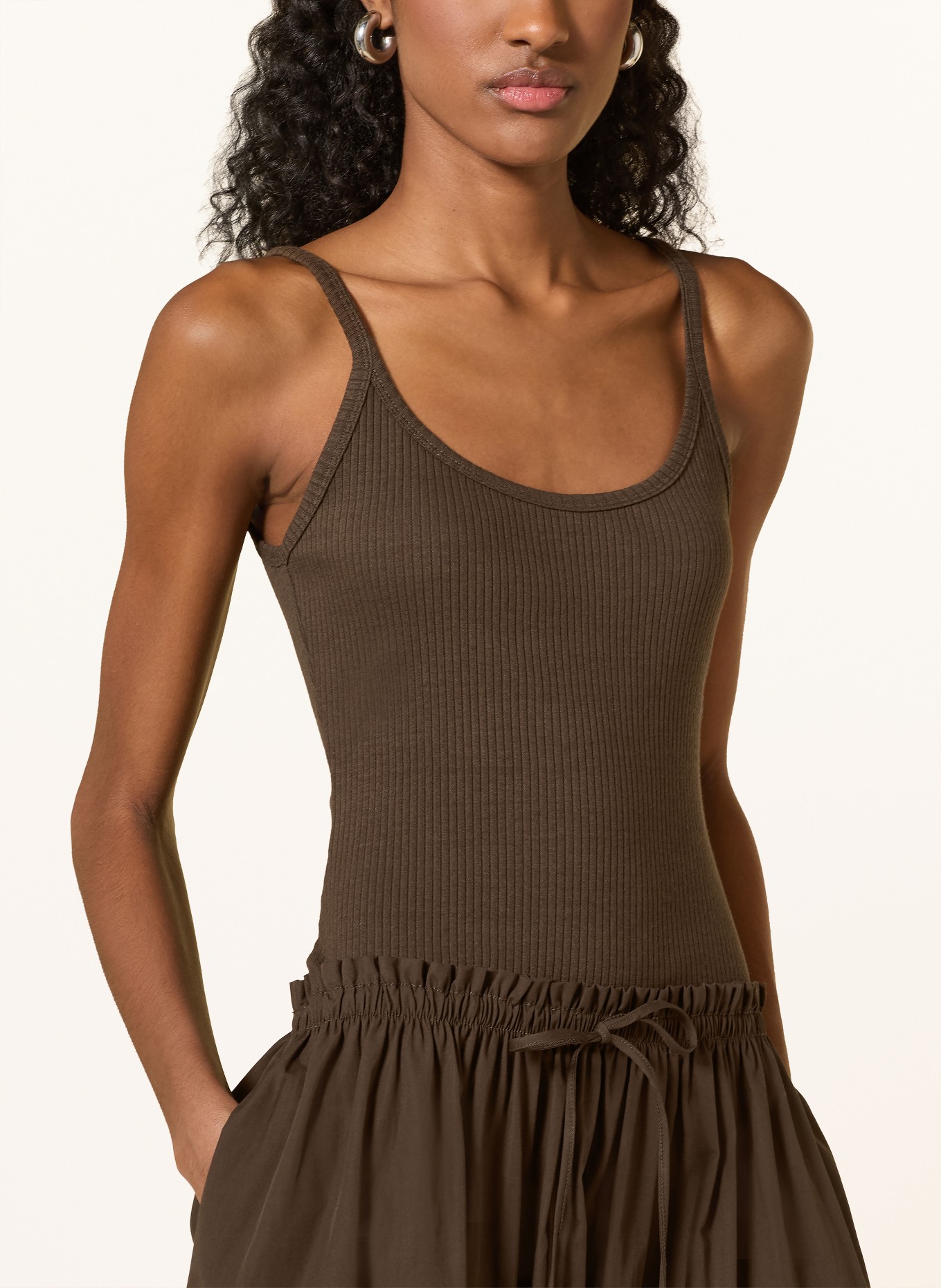 ESTHÉ Jurk van gemengde materialen: BRUIN