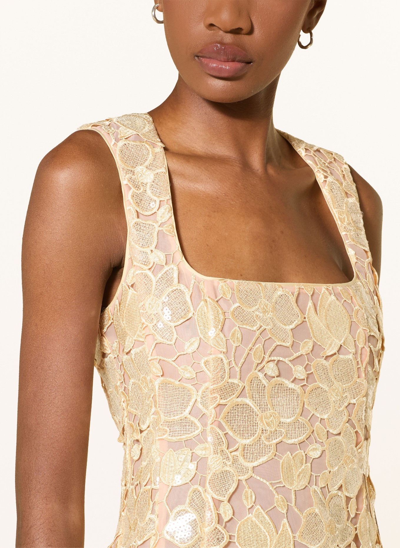 RETROFÊTE Kleid ELAINY aus Lochspitze mit Pailletten: HELLGELB