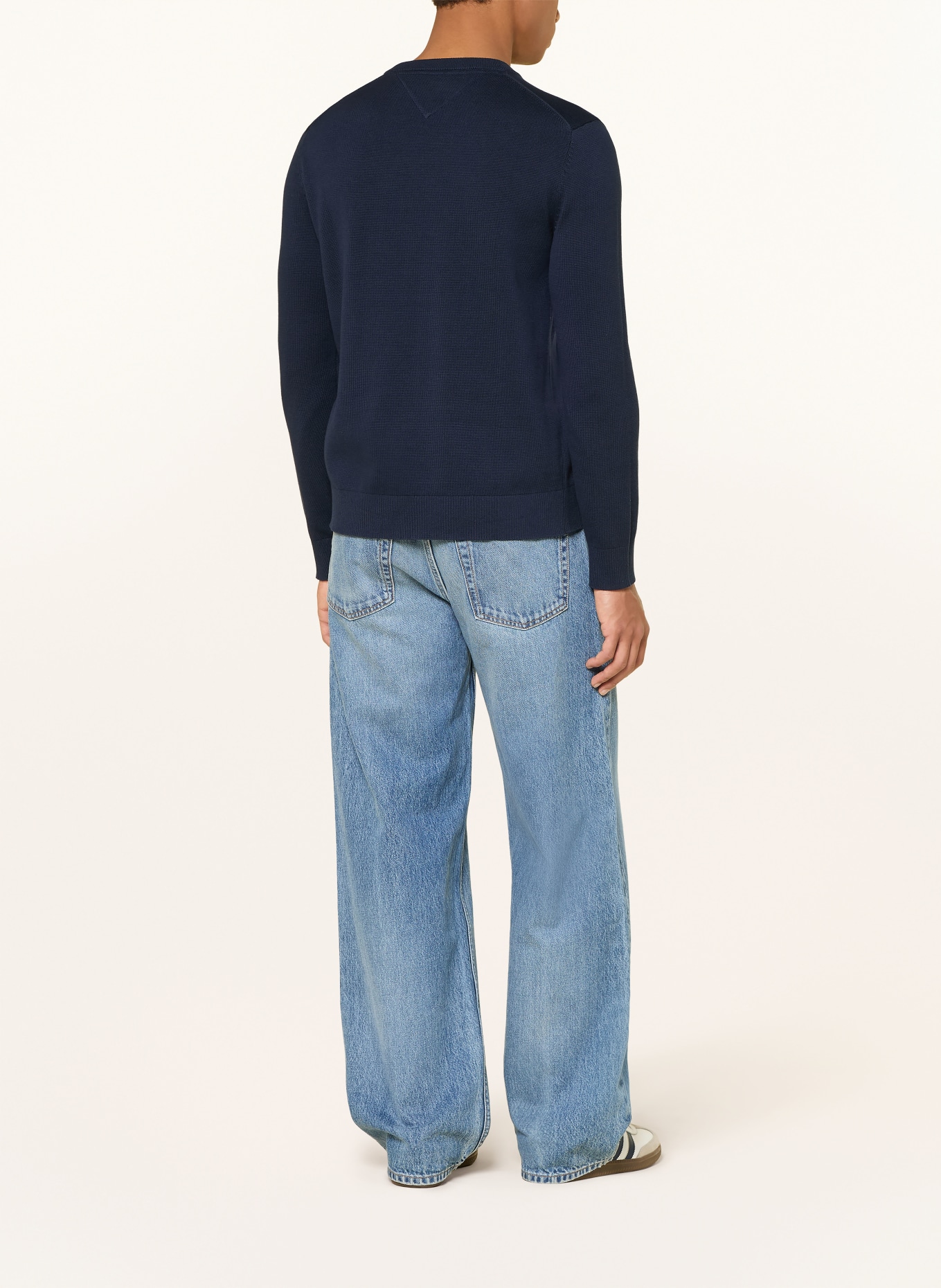 TOMMY JEANS pull: BLEU FONCÉ