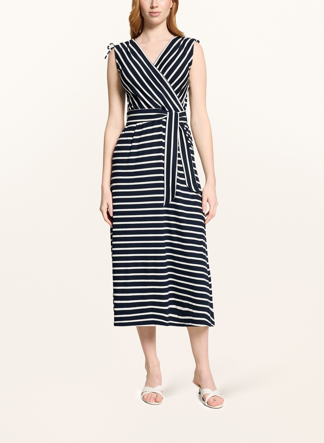 Betty Barclay Jerseykleid in Wickeloptik: DUNKELBLAU / WEISS