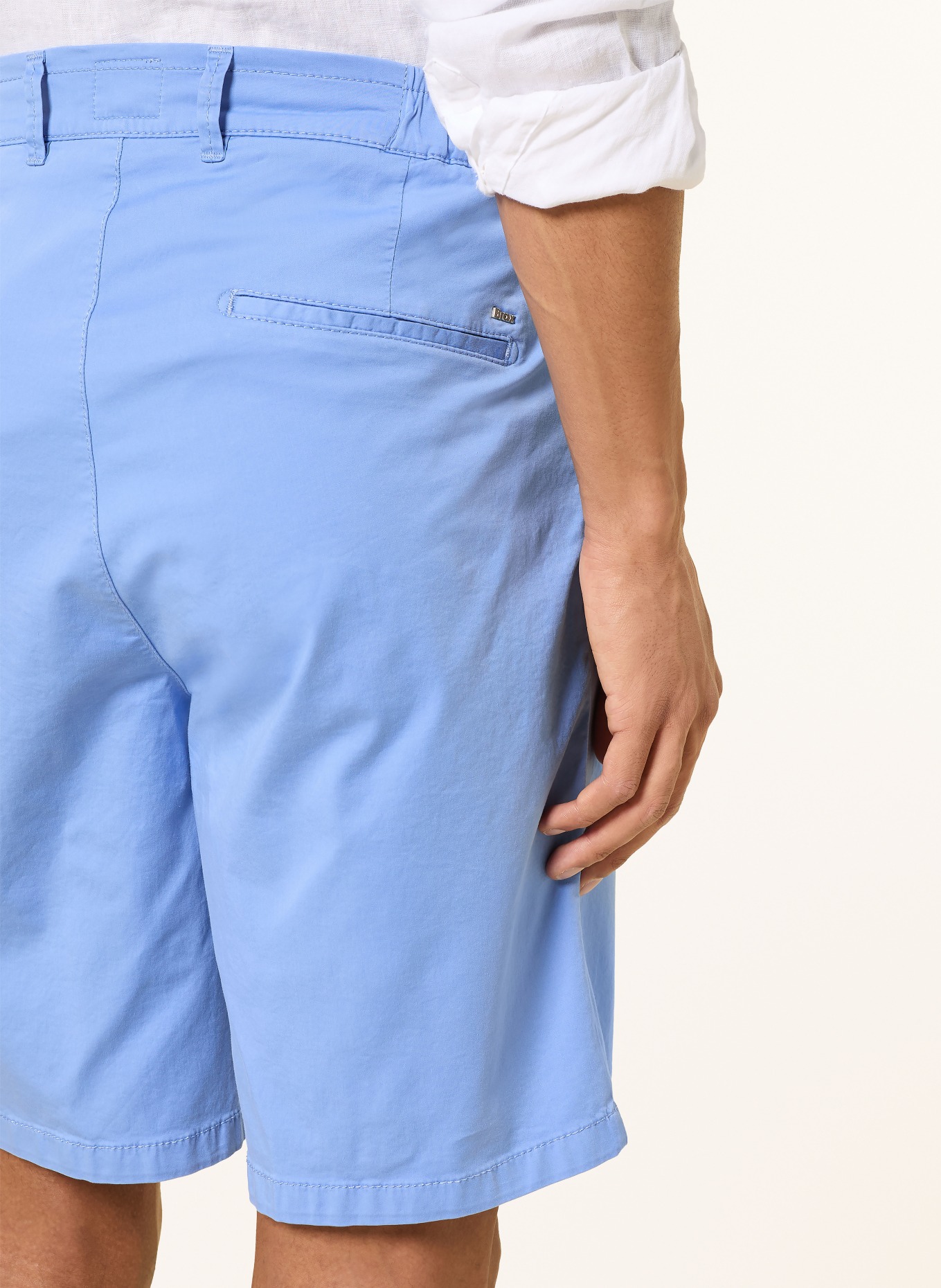 BRAX TINO B Relaxed Fit Shorts: LIGHT BLUE