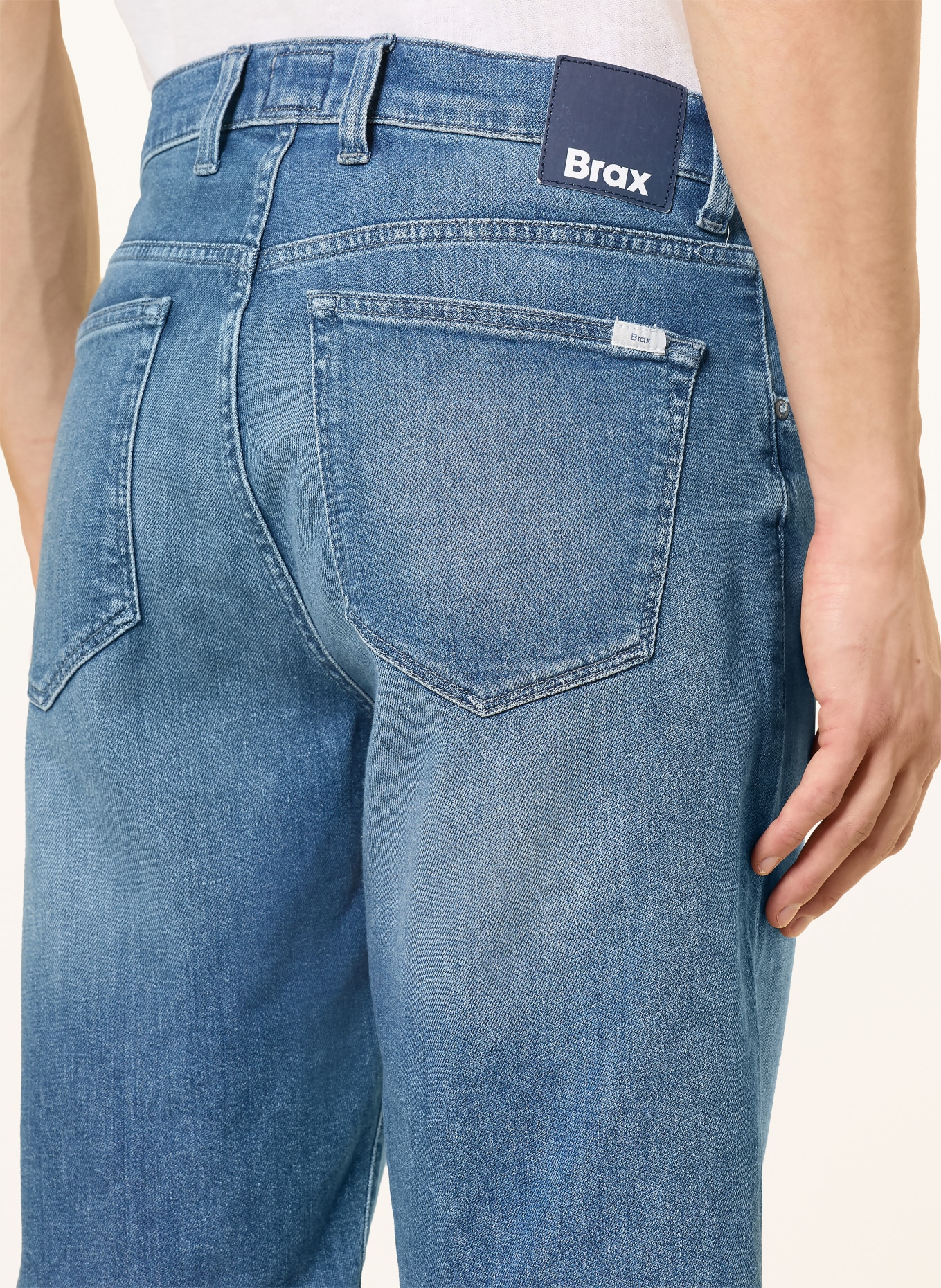 BRAX Szorty dżinsowe CLINT: 16 INBETWEEN BLUES USED