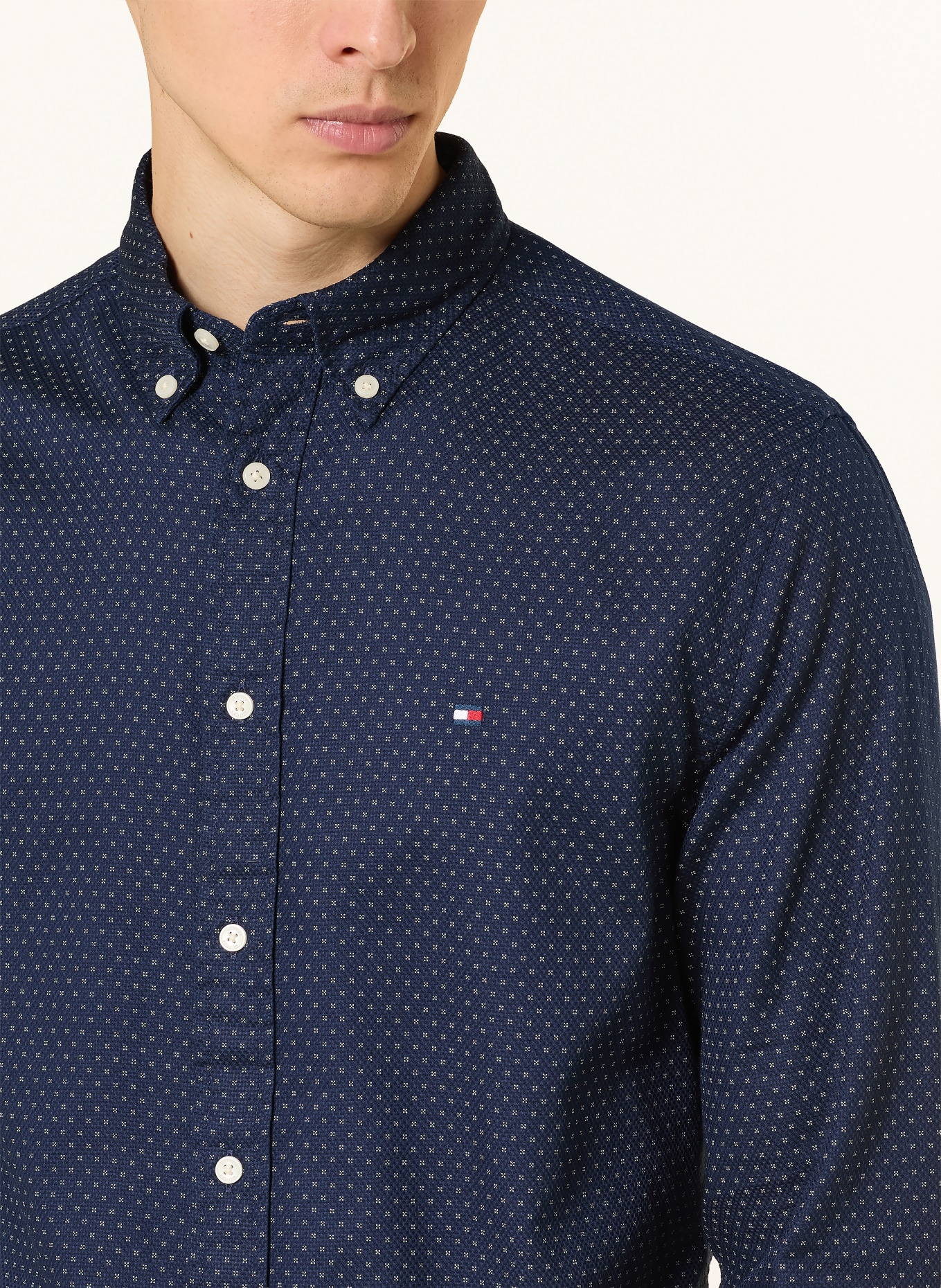 TOMMY HILFIGER Chemise coupe classique: BLEU FONCÉ / BLANC