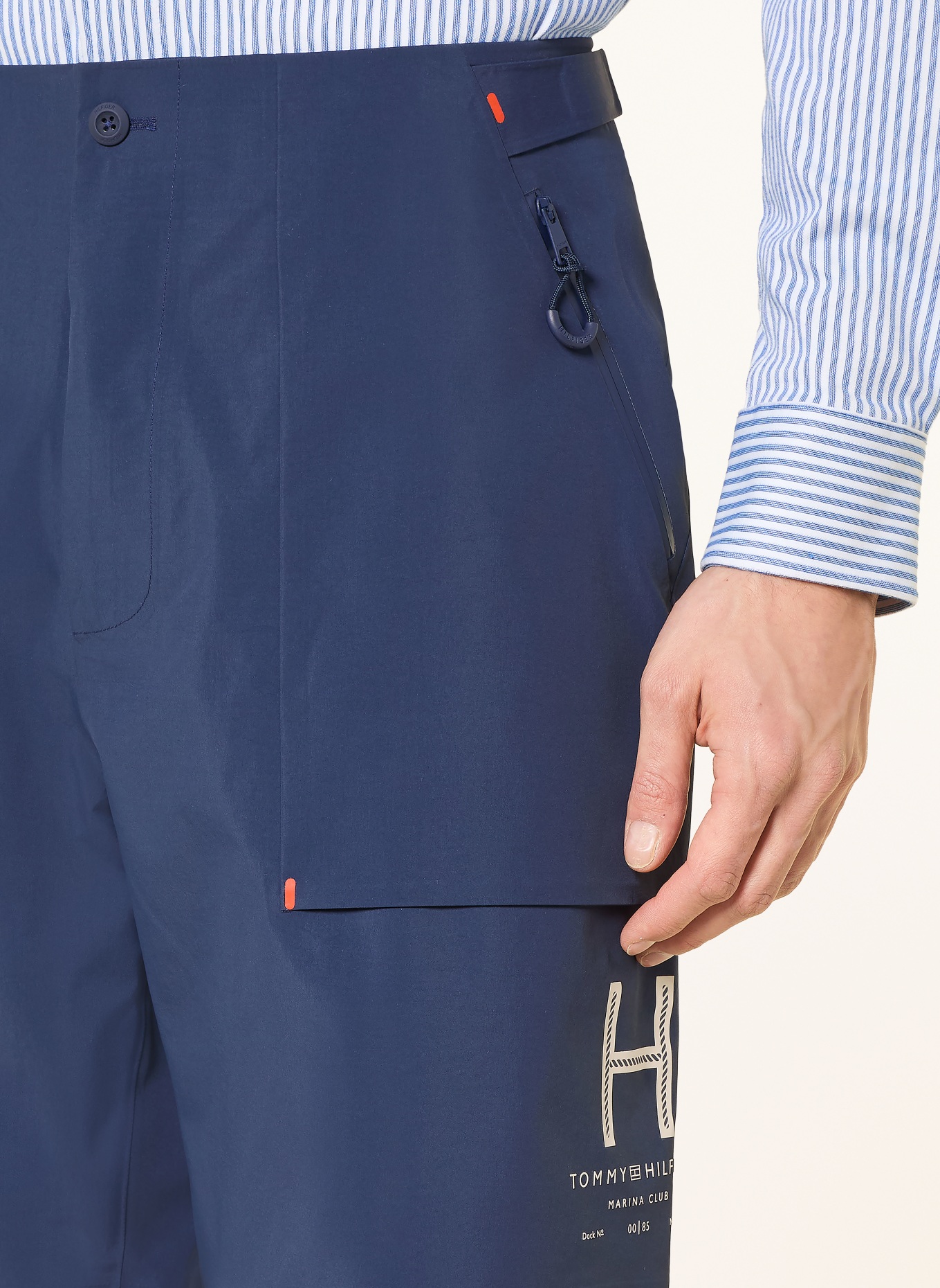 TOMMY HILFIGER Shorts: DUNKELBLAU