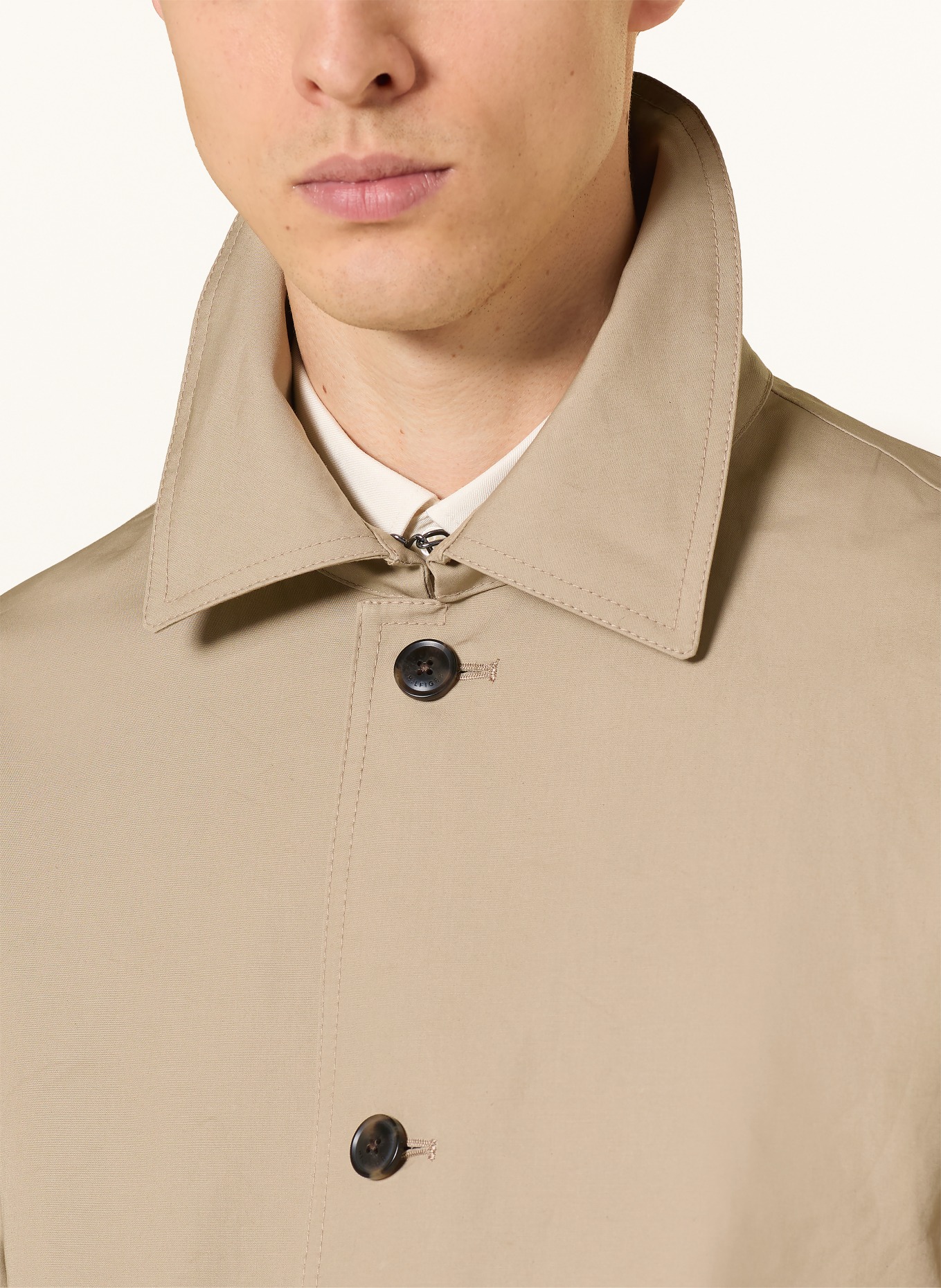 TOMMY HILFIGER Kabát: BÉŽOVÁ