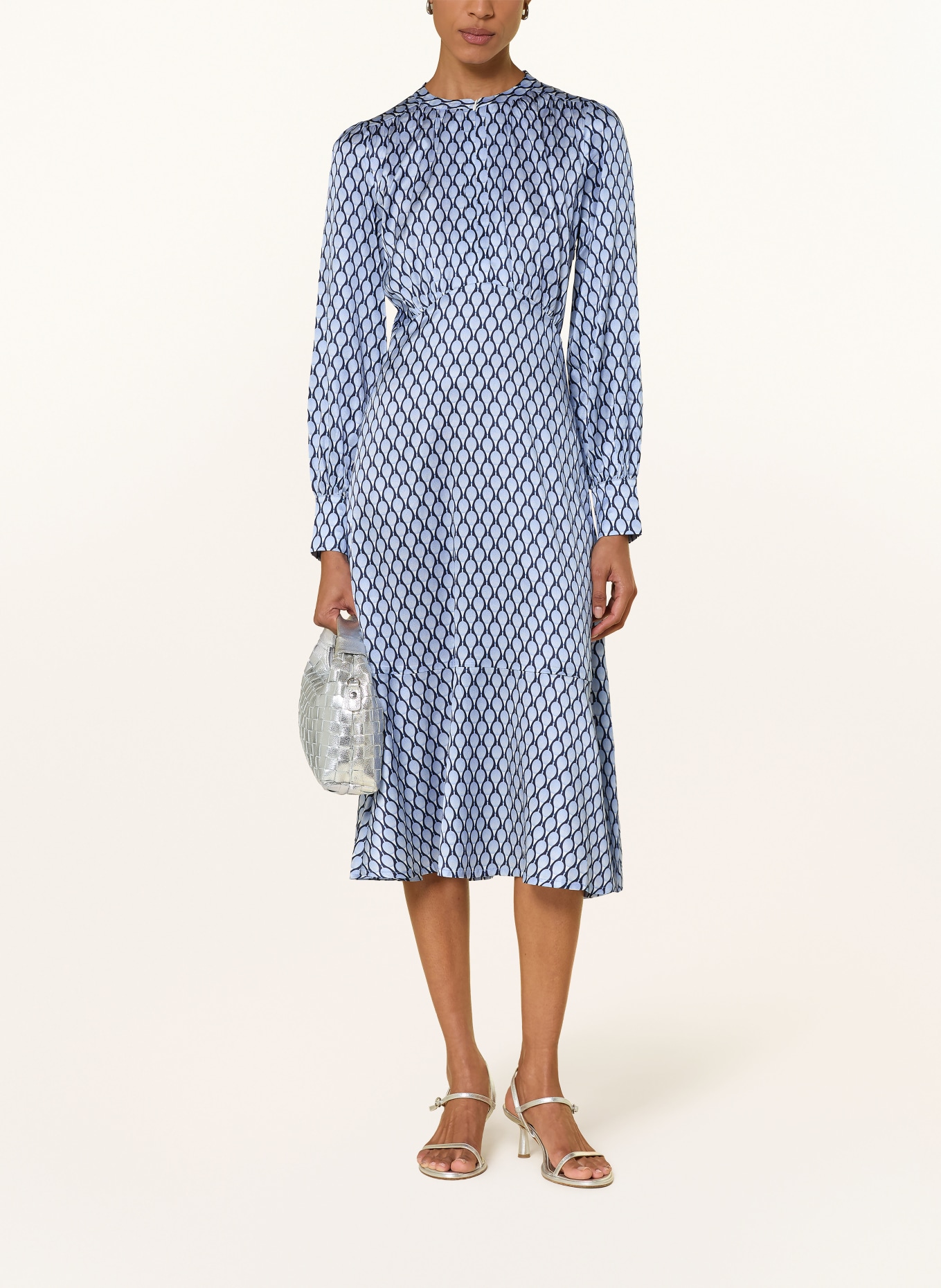 dea kudibal Seidenkleid mit Volants: HELLBLAU / DUNKELBLAU / WEISS