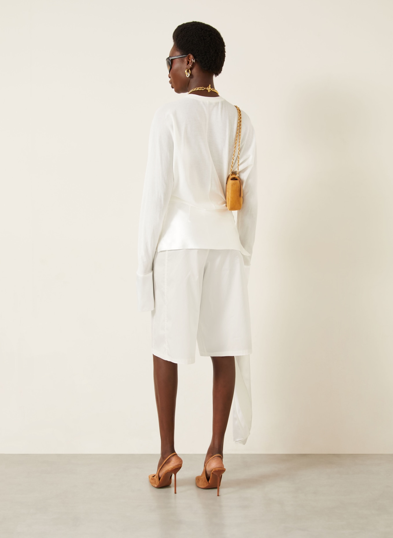 DARKPARK PHEBE Bermuda Shorts: WHITE