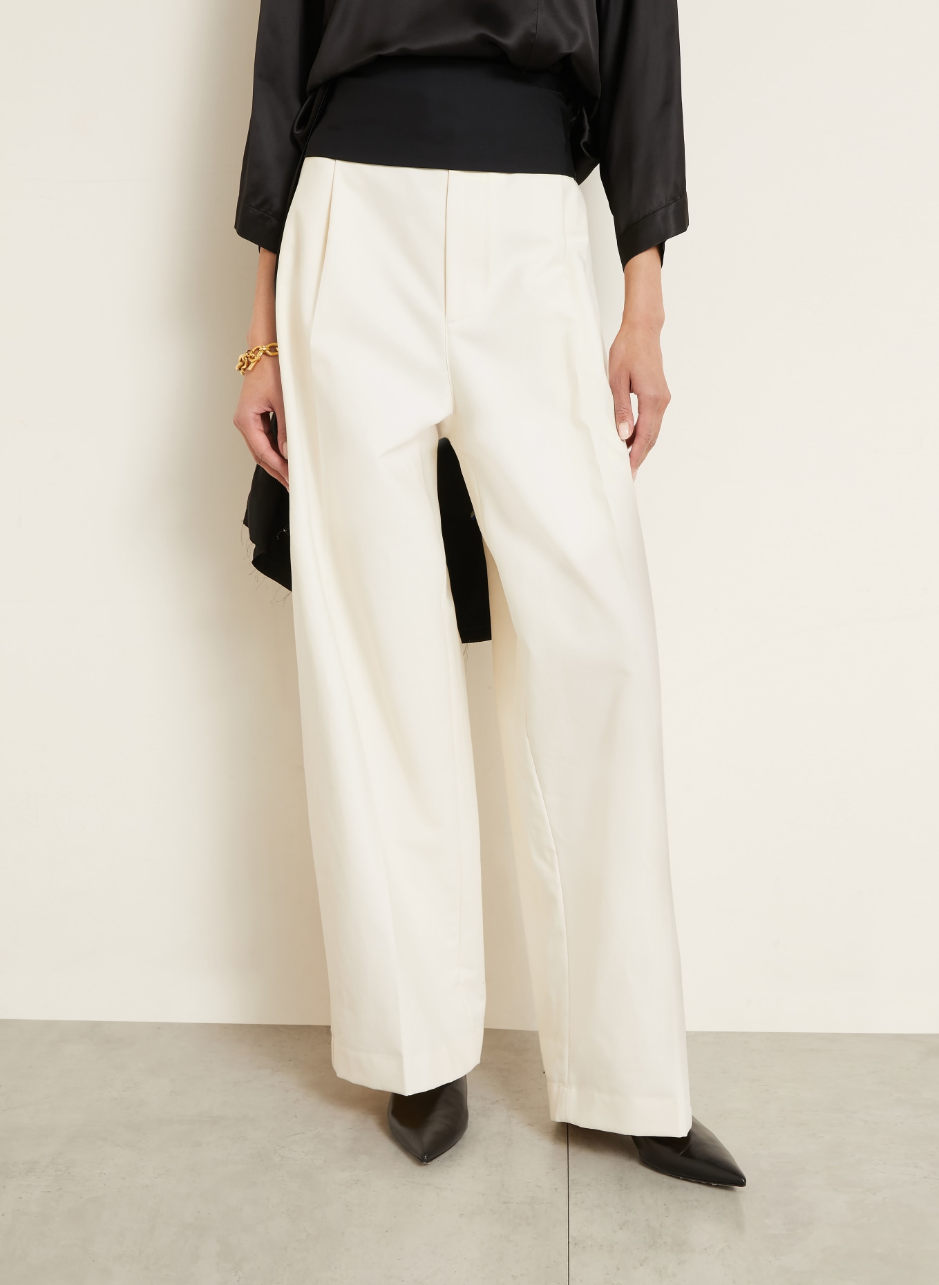 DARKPARK Pantalon en molleton WENDY: BLANC / NOIR