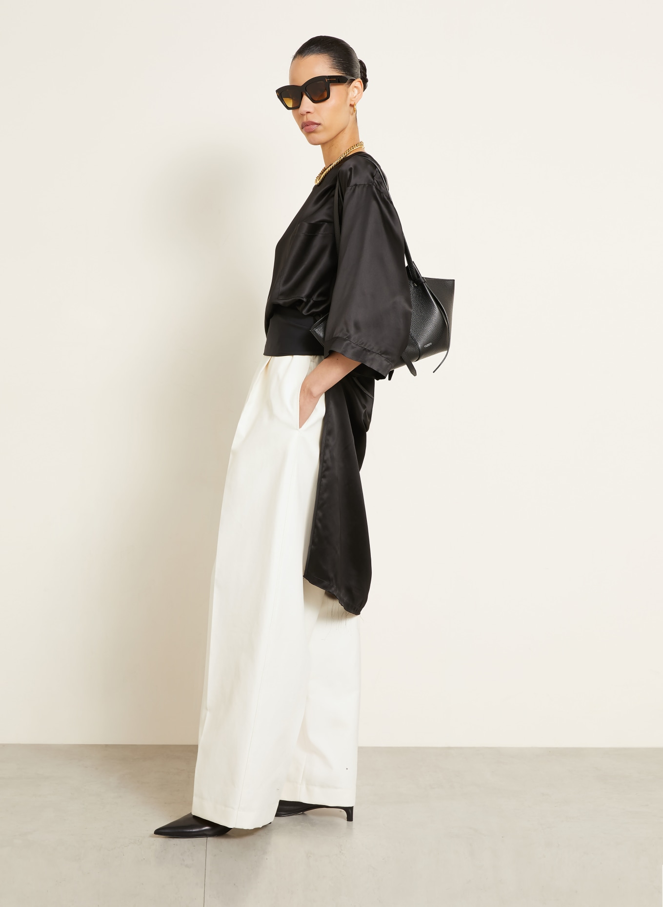 DARKPARK Pantalon en molleton WENDY: BLANC / NOIR