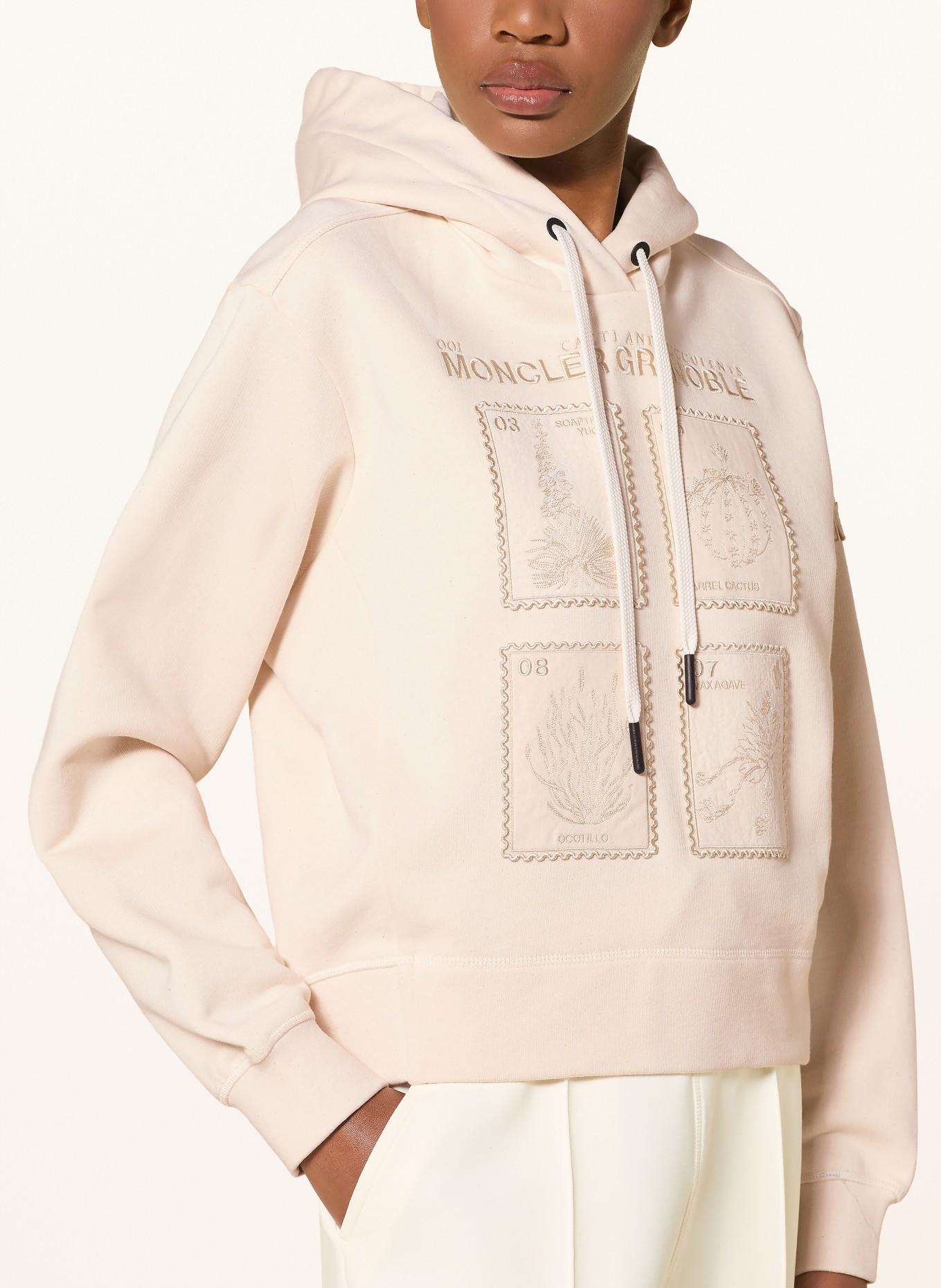 MONCLER GRENOBLE Mikina s kapucí: KRÉMOVÁ