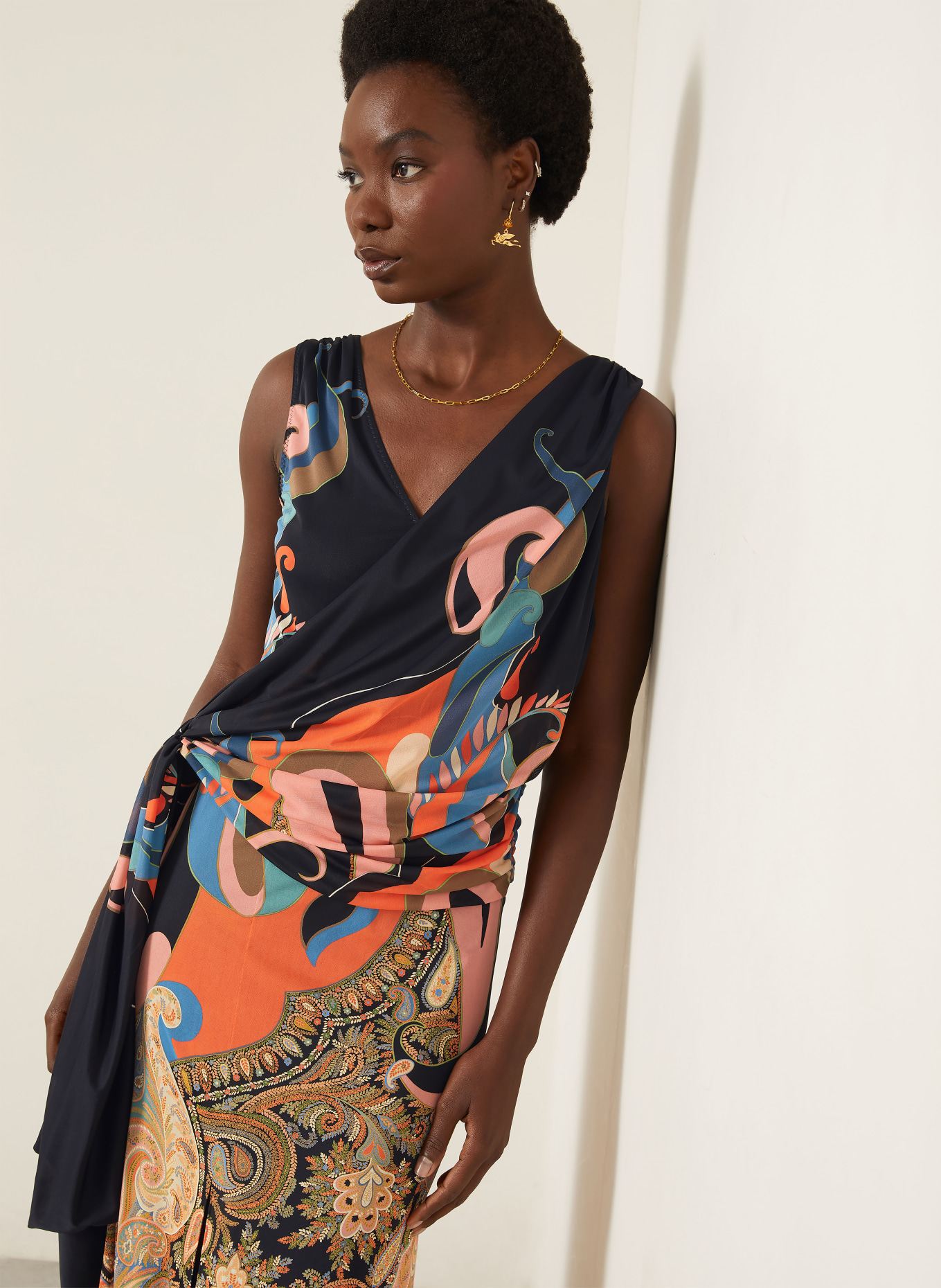 ETRO Jerseykleid in Wickeloptik: SCHWARZ / ROSA / ORANGE