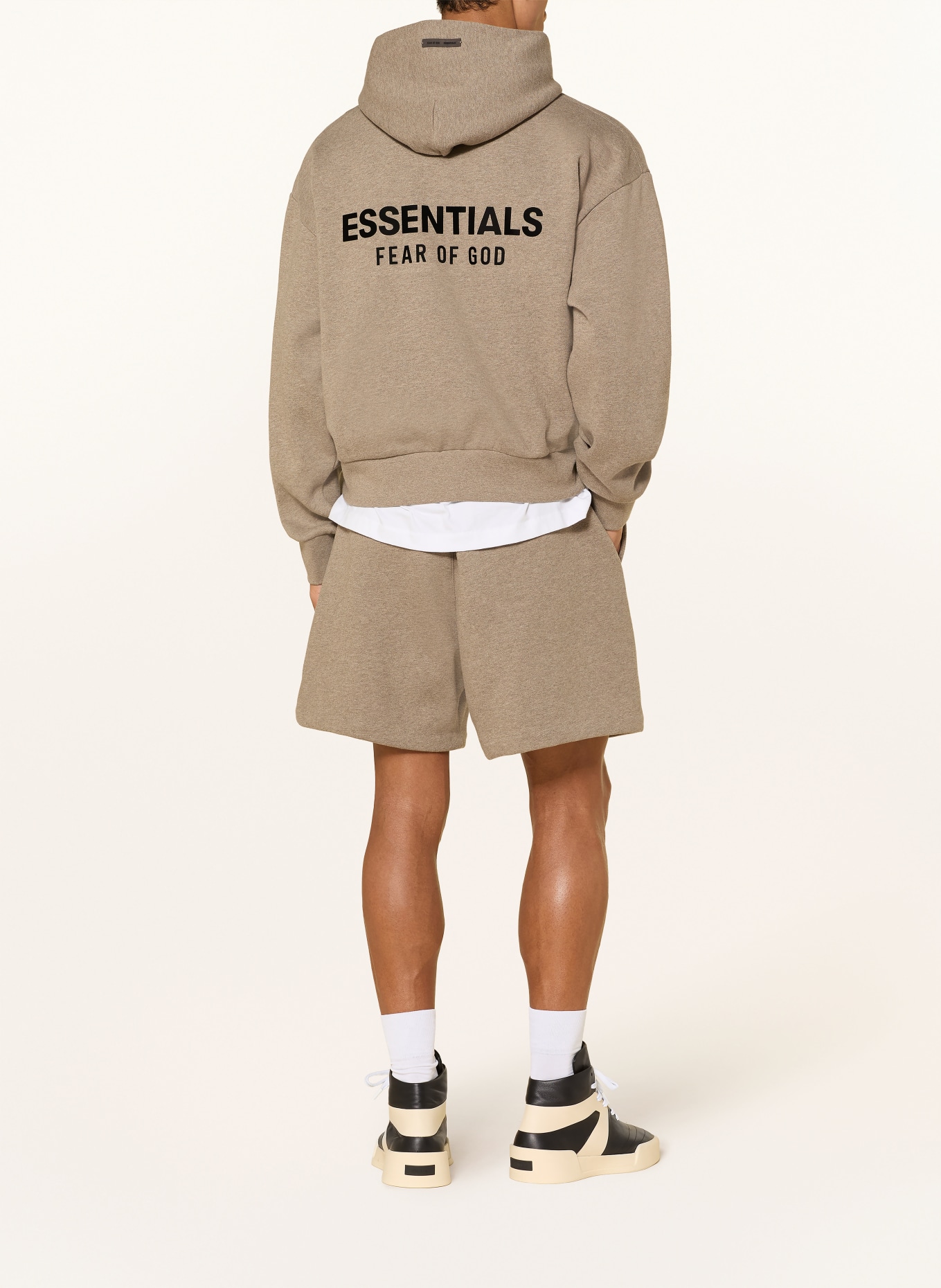 ESSENTIALS - FEAR OF GOD Hoodie: TAUPE / SCHWARZ