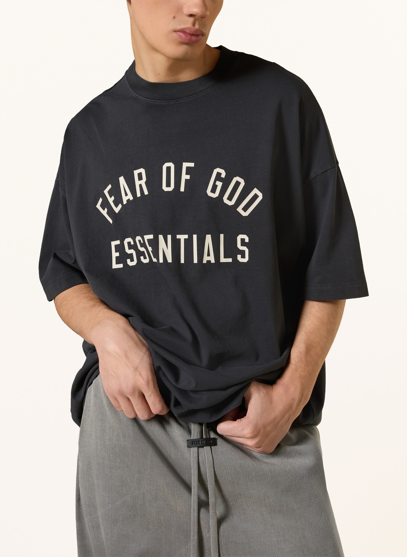ESSENTIALS - FEAR OF GOD Oversized-Shirt: SCHWARZ